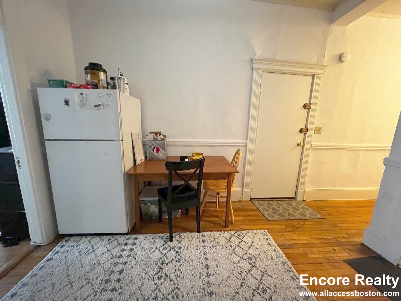 28 Westland Ave, Fenway