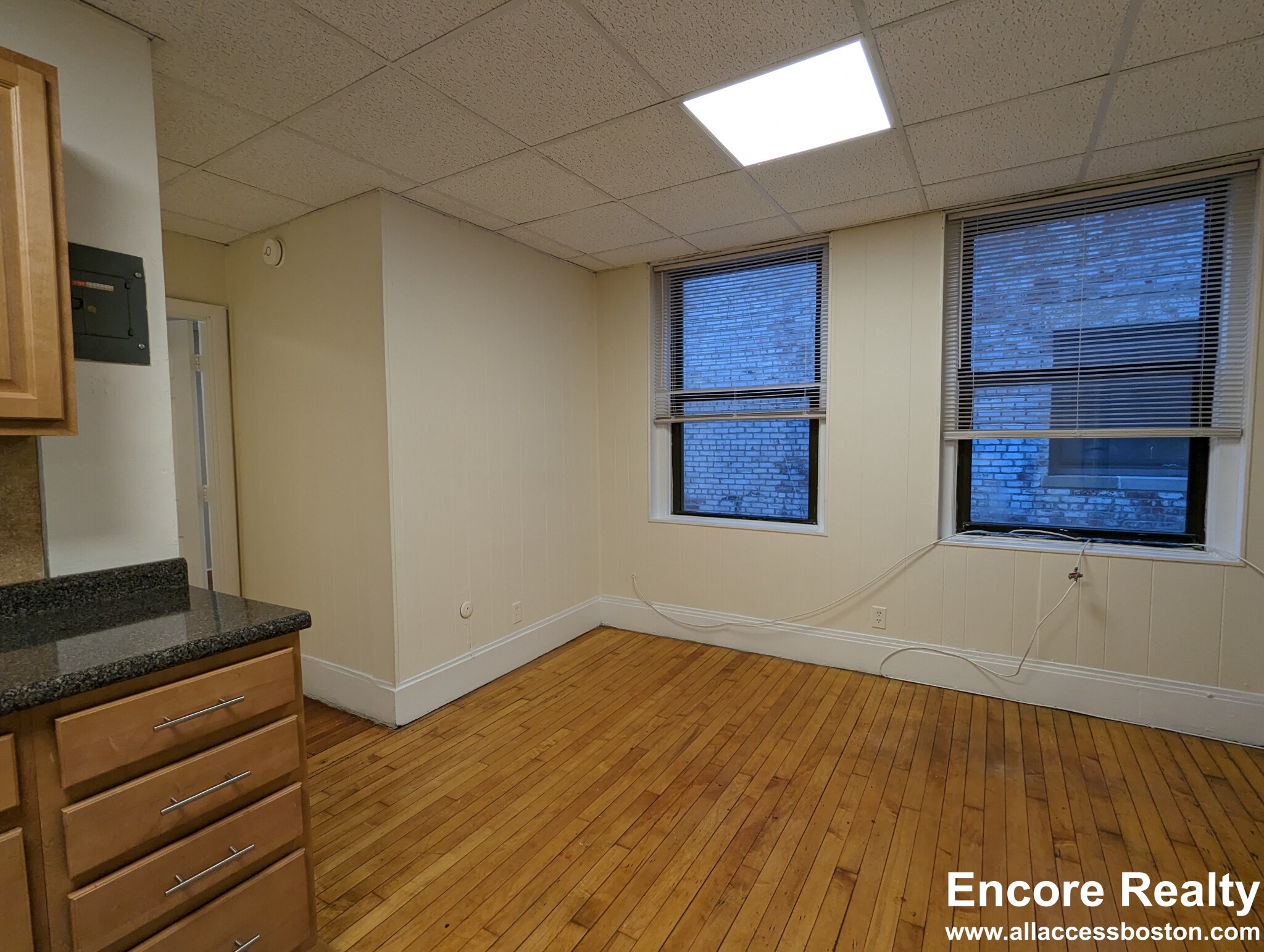 437 Cambridge St, Allston