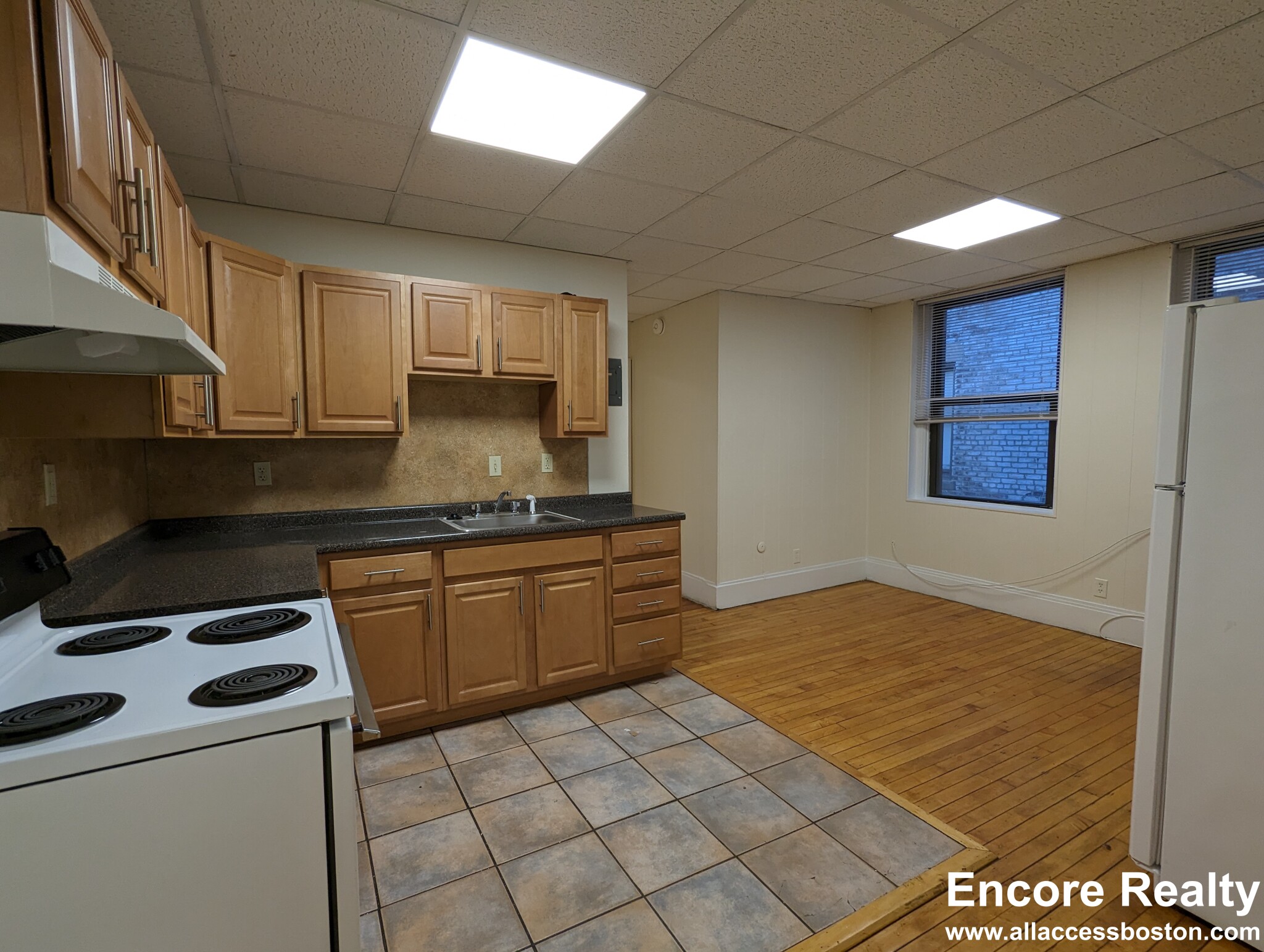 437 Cambridge St, Allston