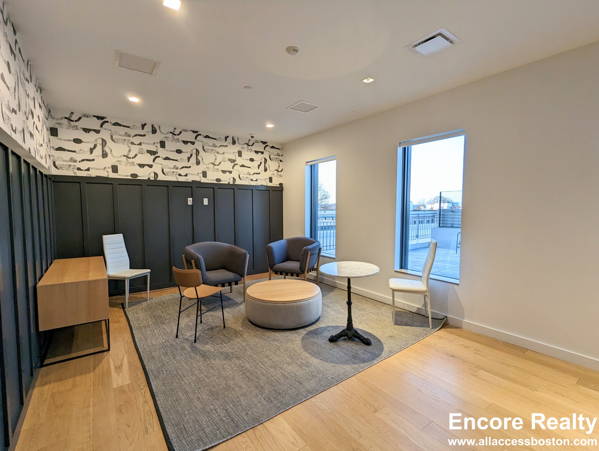 83 Gardner St, Allston