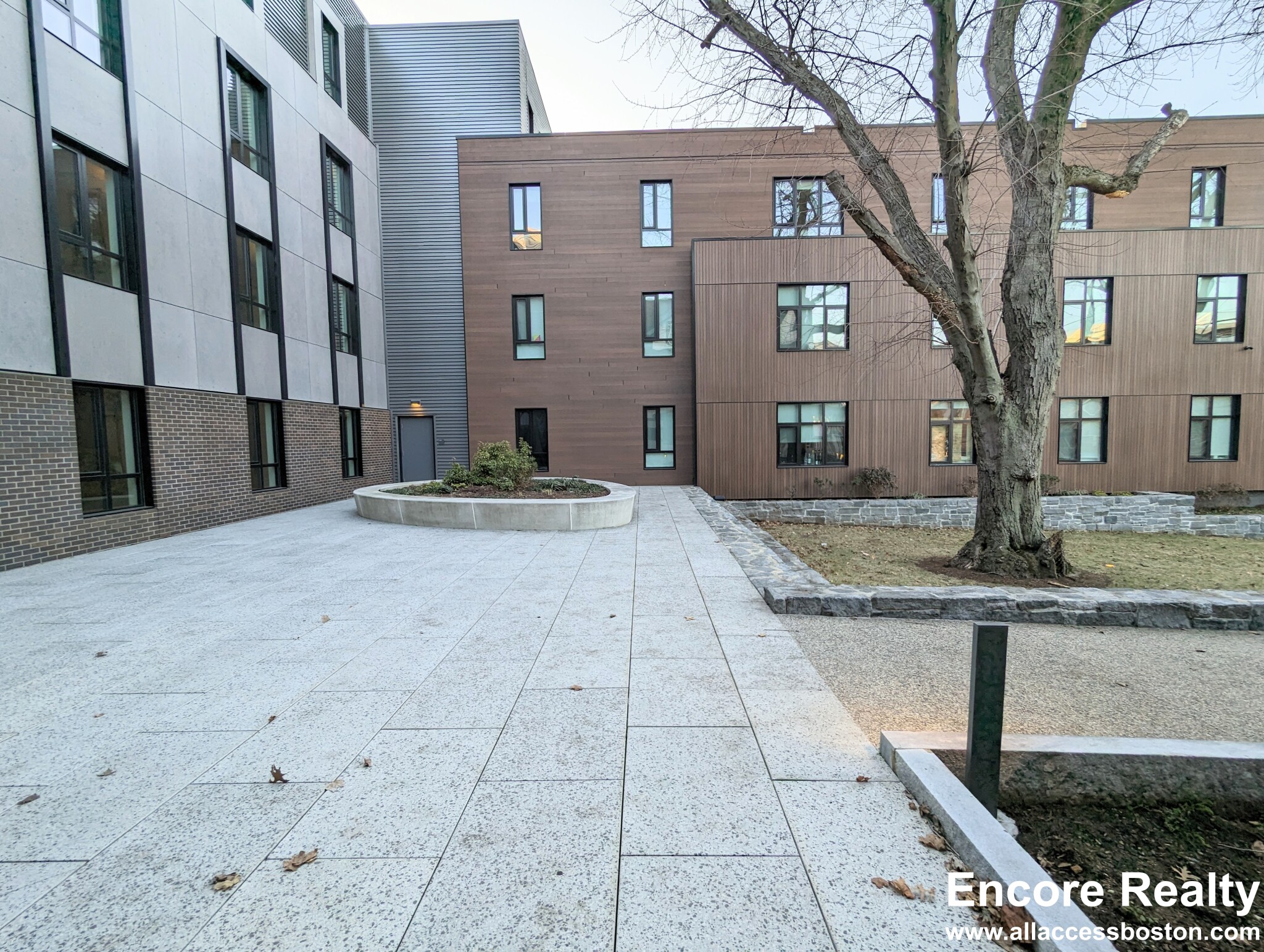 83 Gardner St, Allston