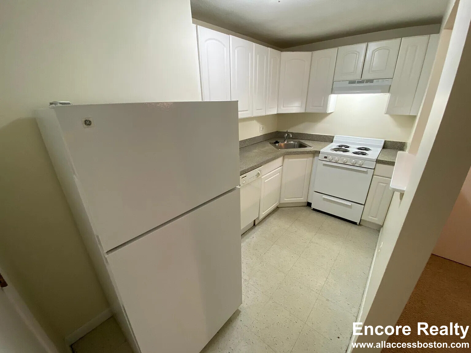 26 Allston St, Allston