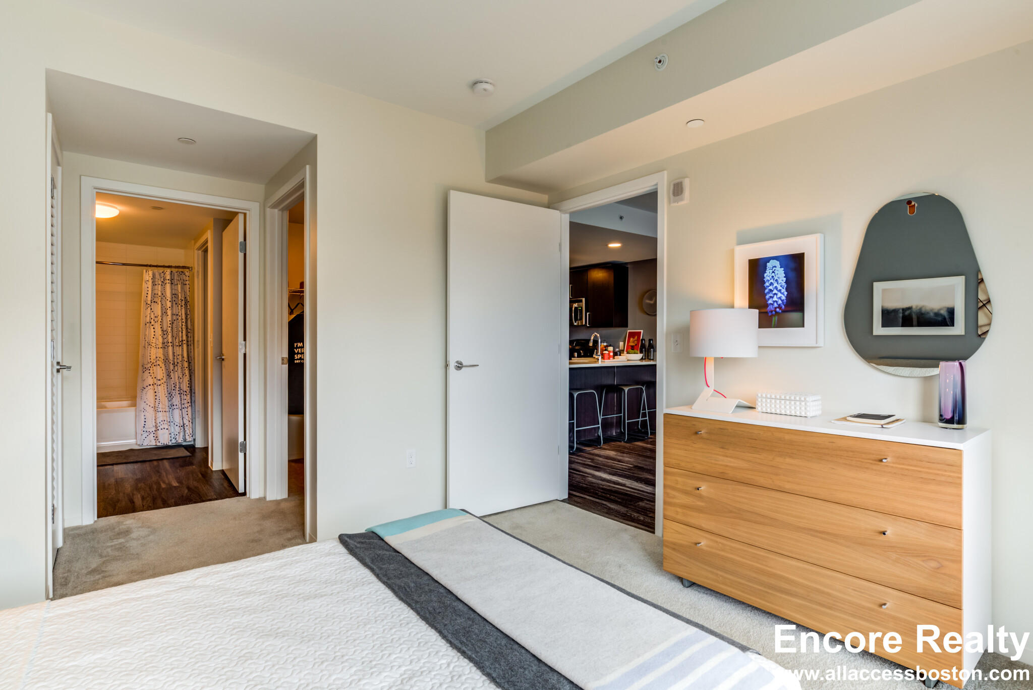 22 Water St, East Cambridge