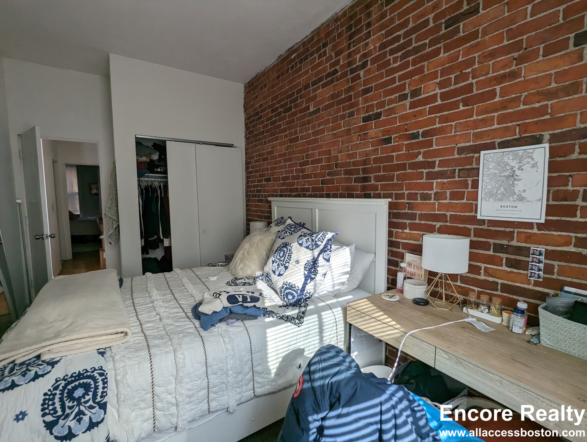 23 Cortes St, Back Bay