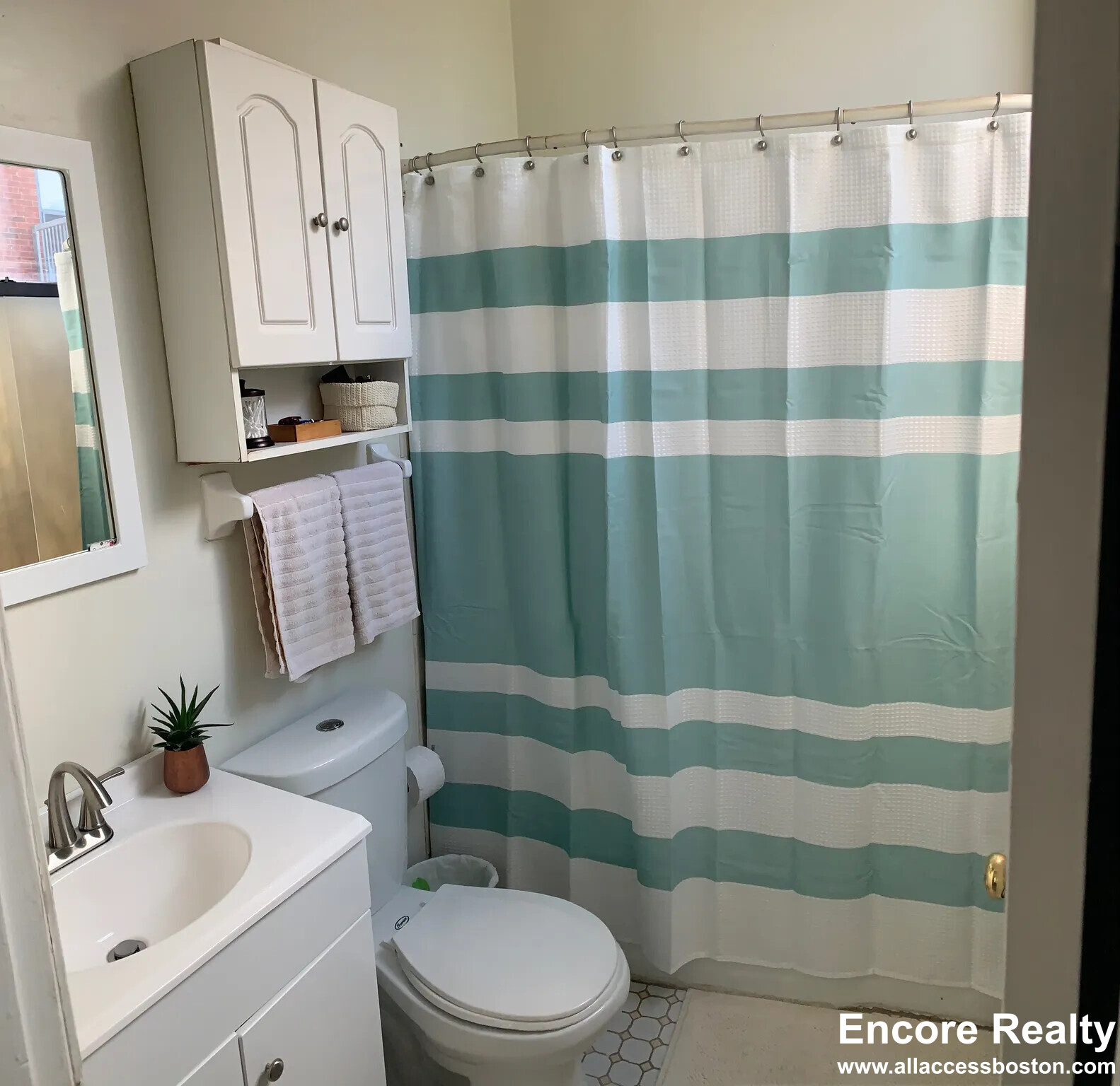 423 Shawmut Ave, South End