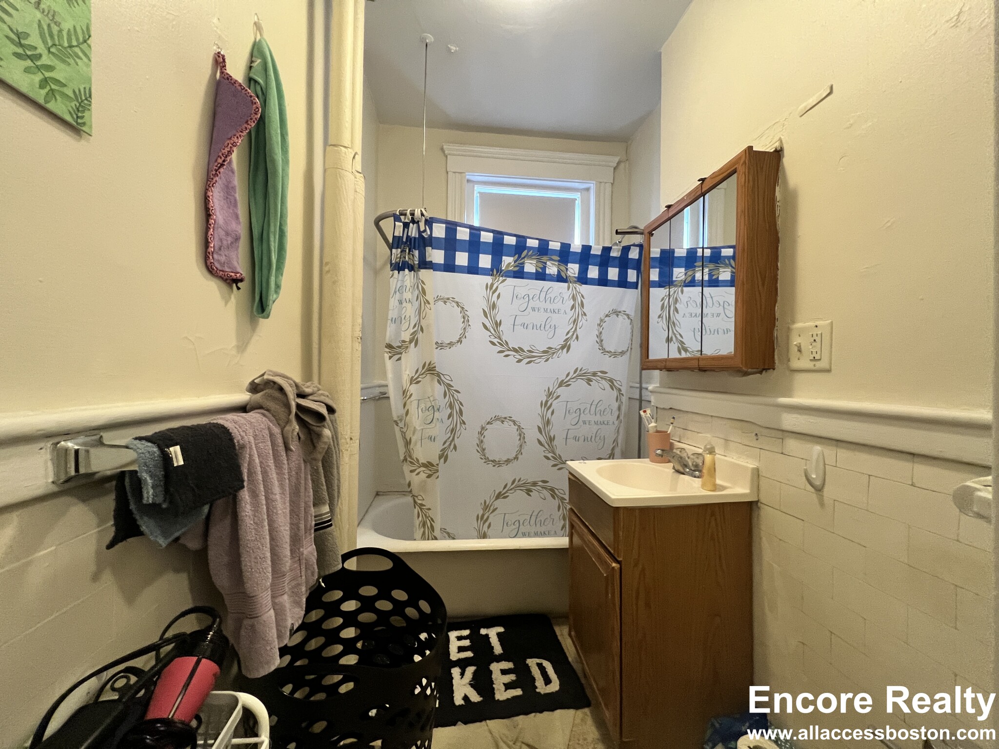 1185 Boylston St, Fenway