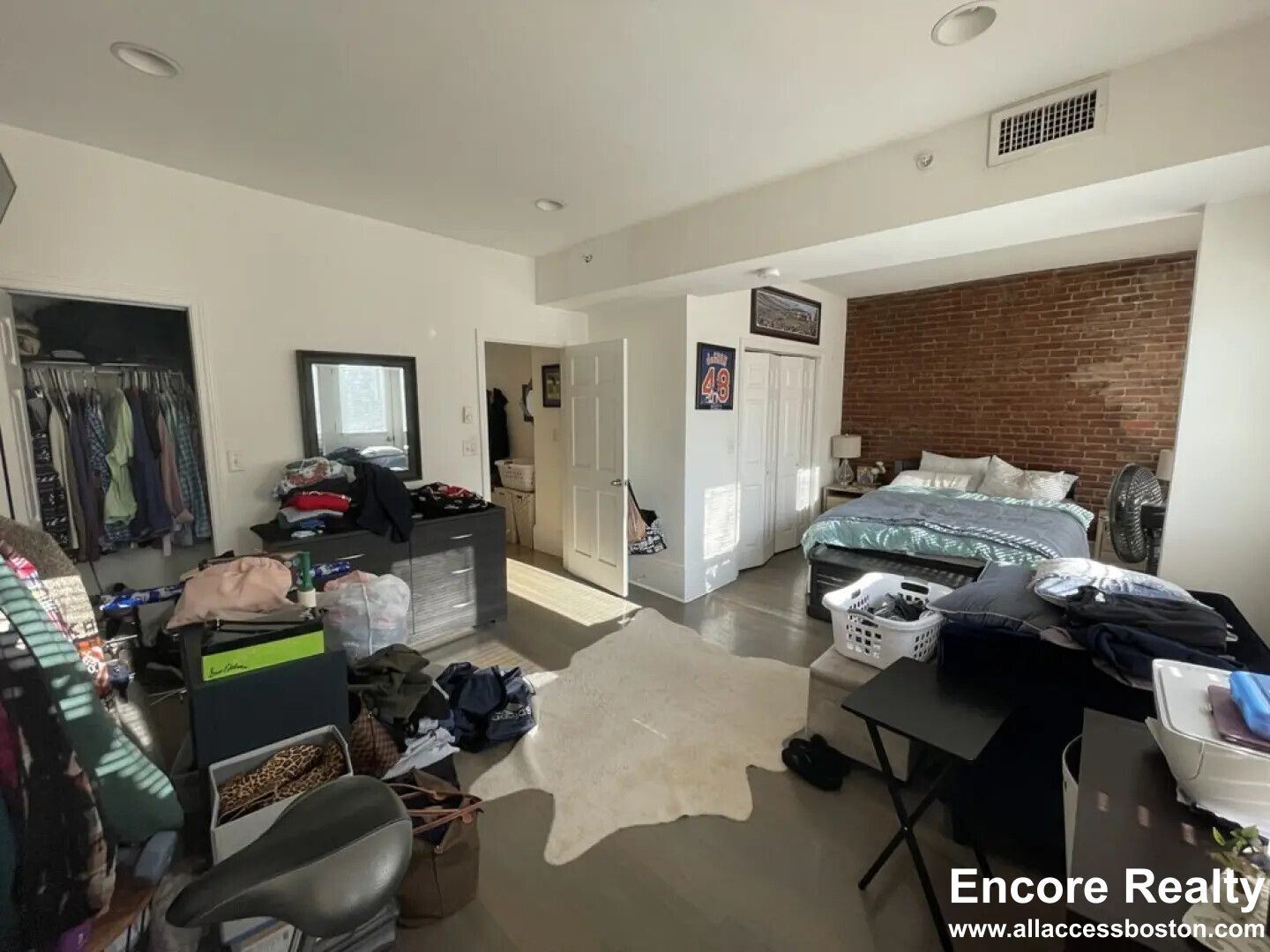 1404 Beacon St, Coolidge Corner