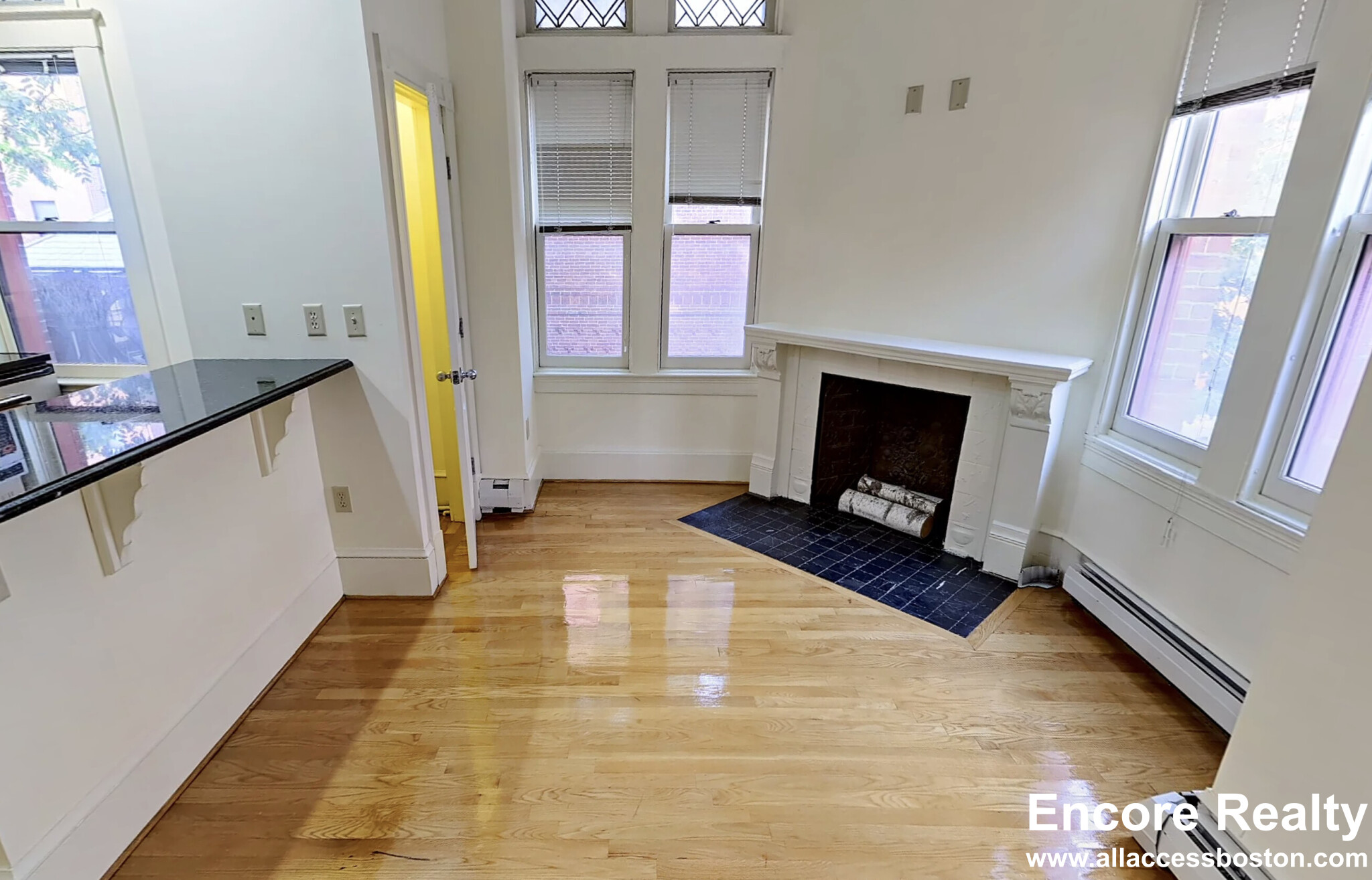 195 Commonwealth Ave, Back Bay