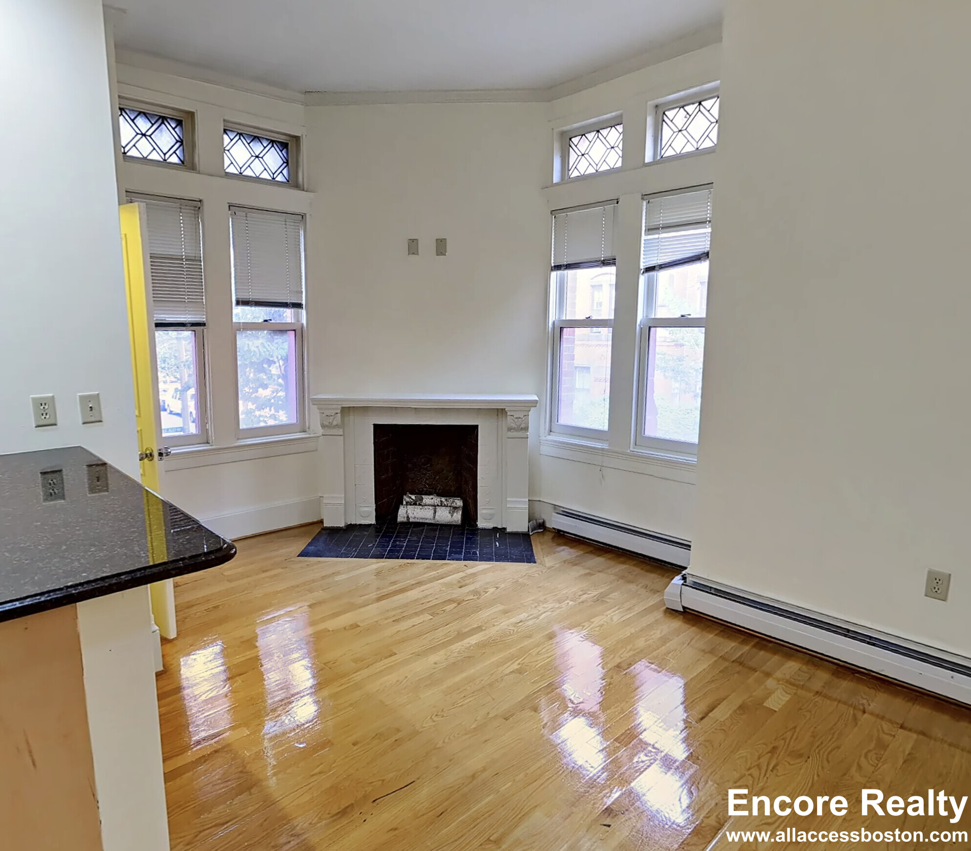 195 Commonwealth Ave, Back Bay