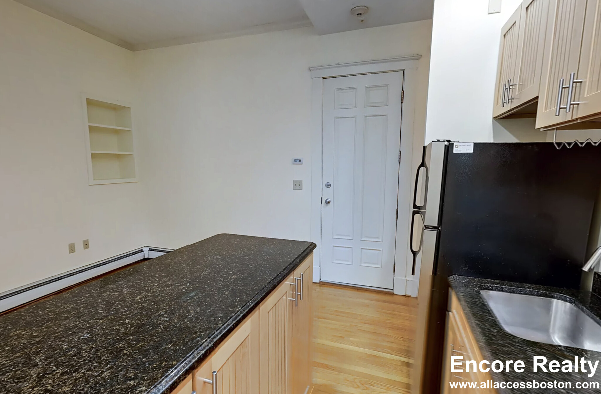 195 Commonwealth Ave, Back Bay