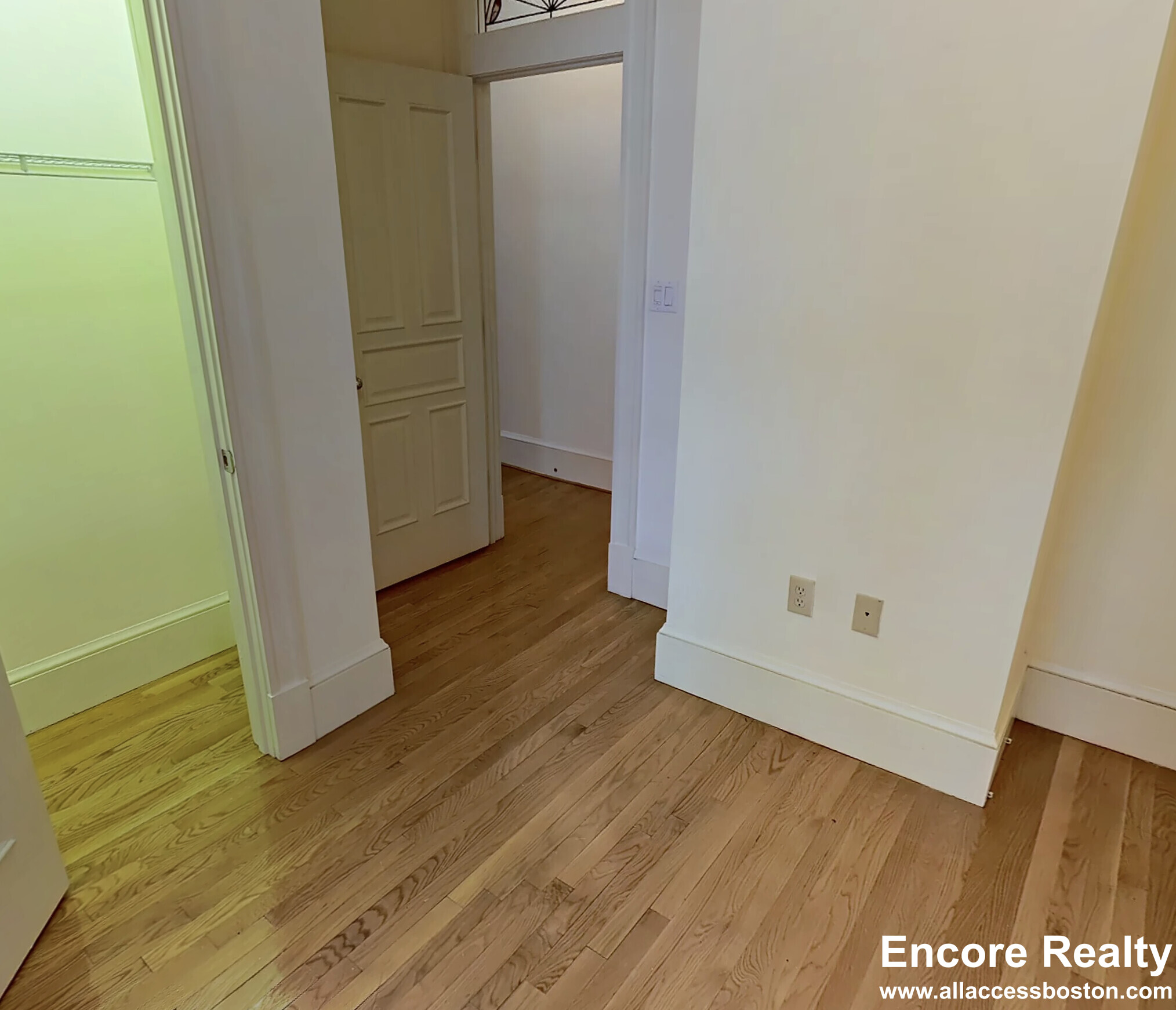 195 Commonwealth Ave, Fenway