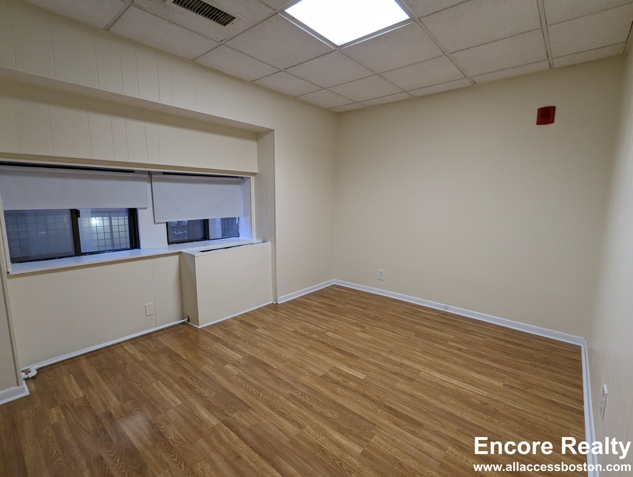 62 Boylston St, Back Bay