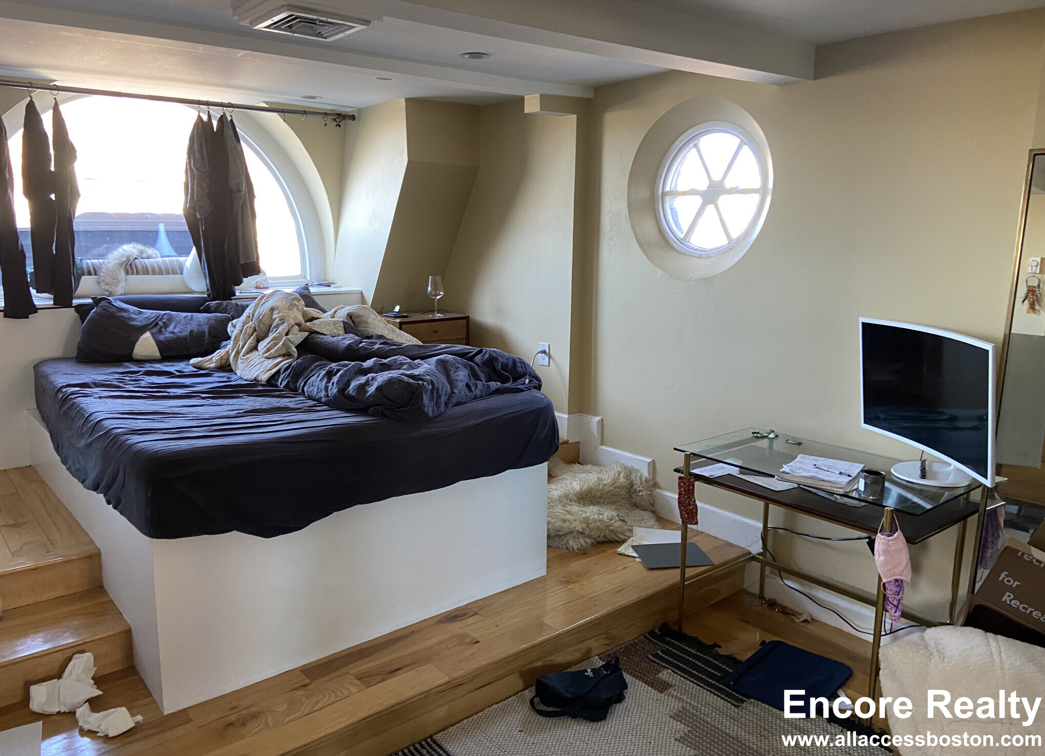 113 Beacon St, Back Bay