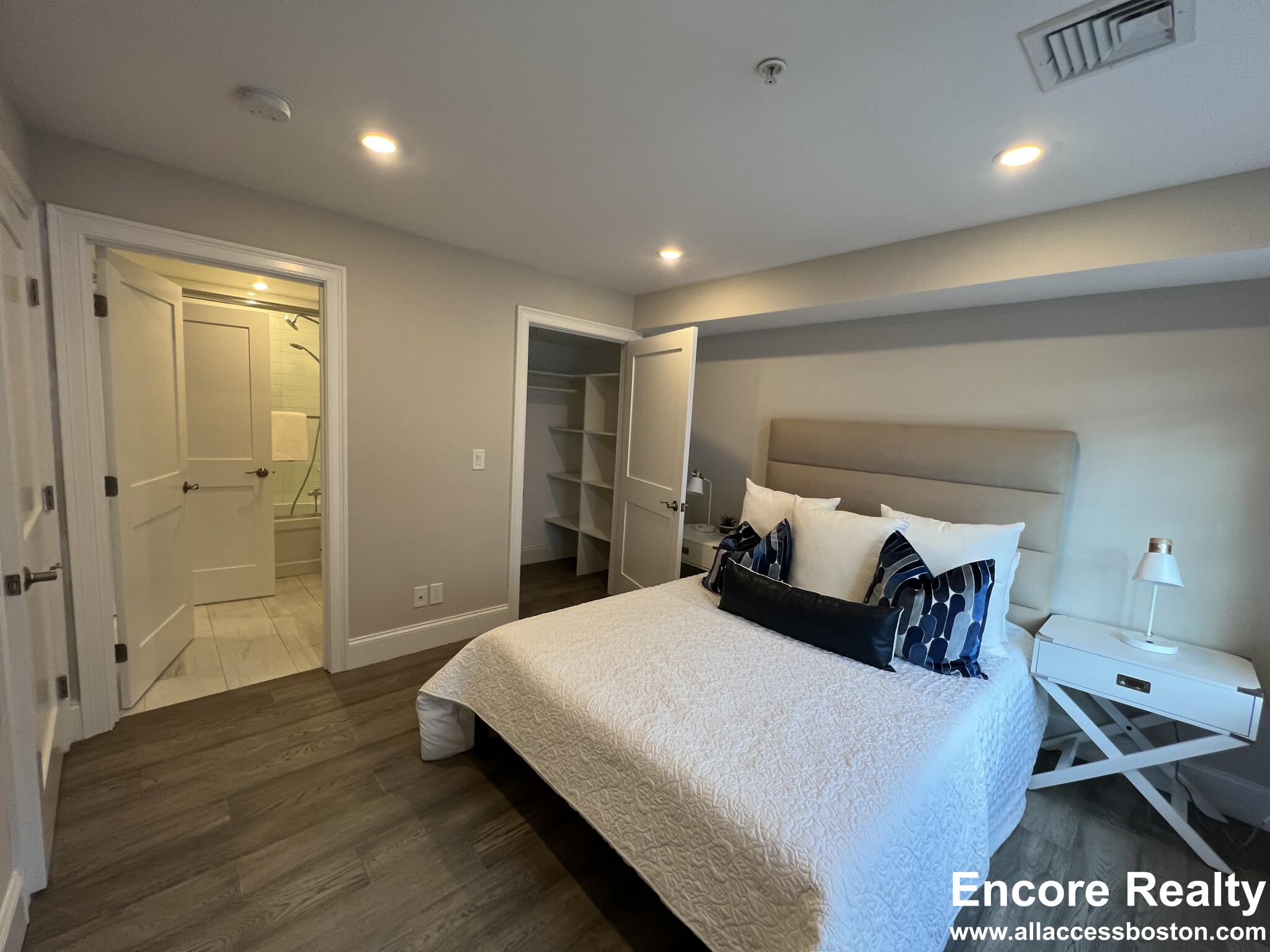 7 Trenton St, East Boston