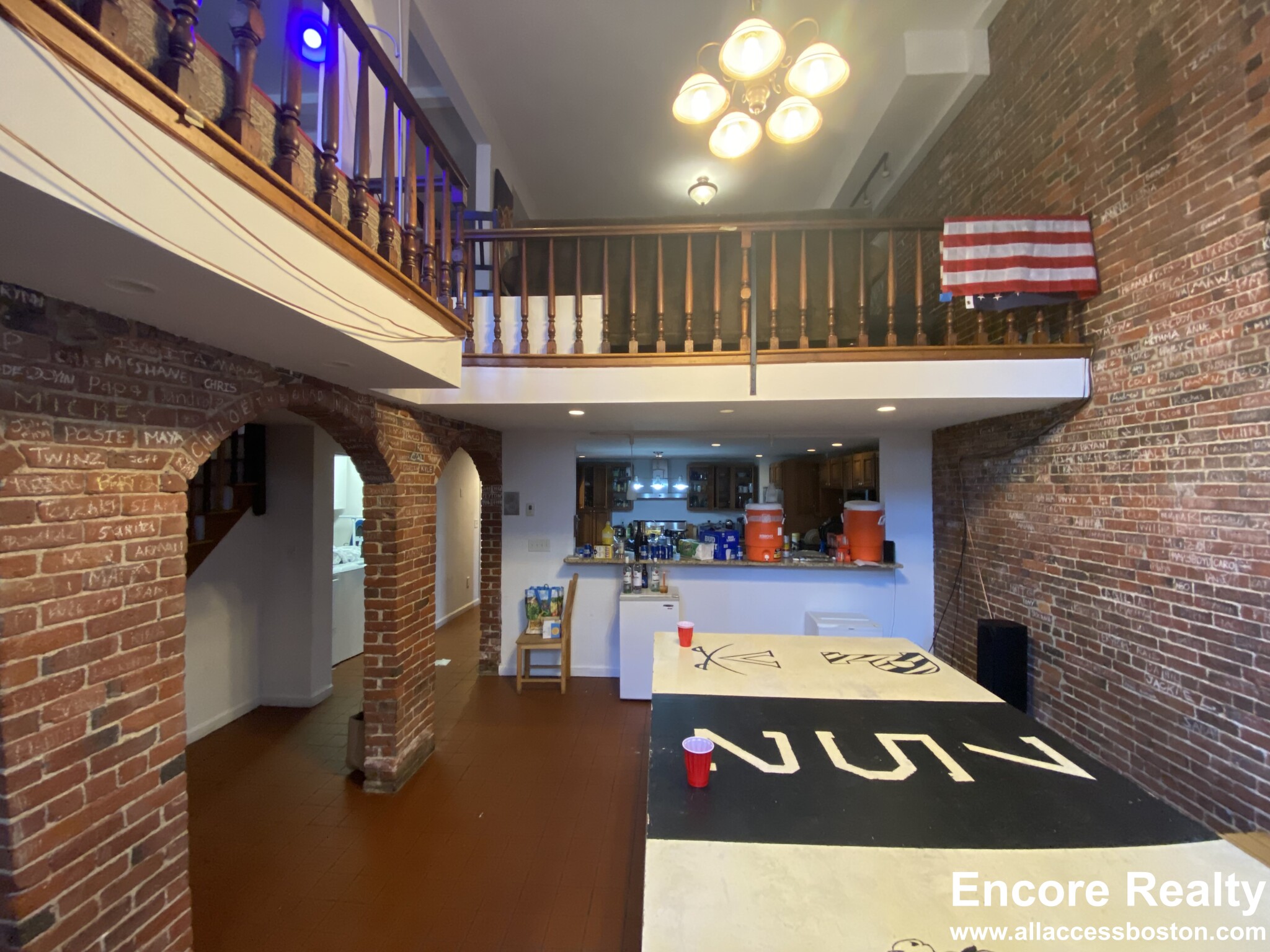 752 Tremont St, South End