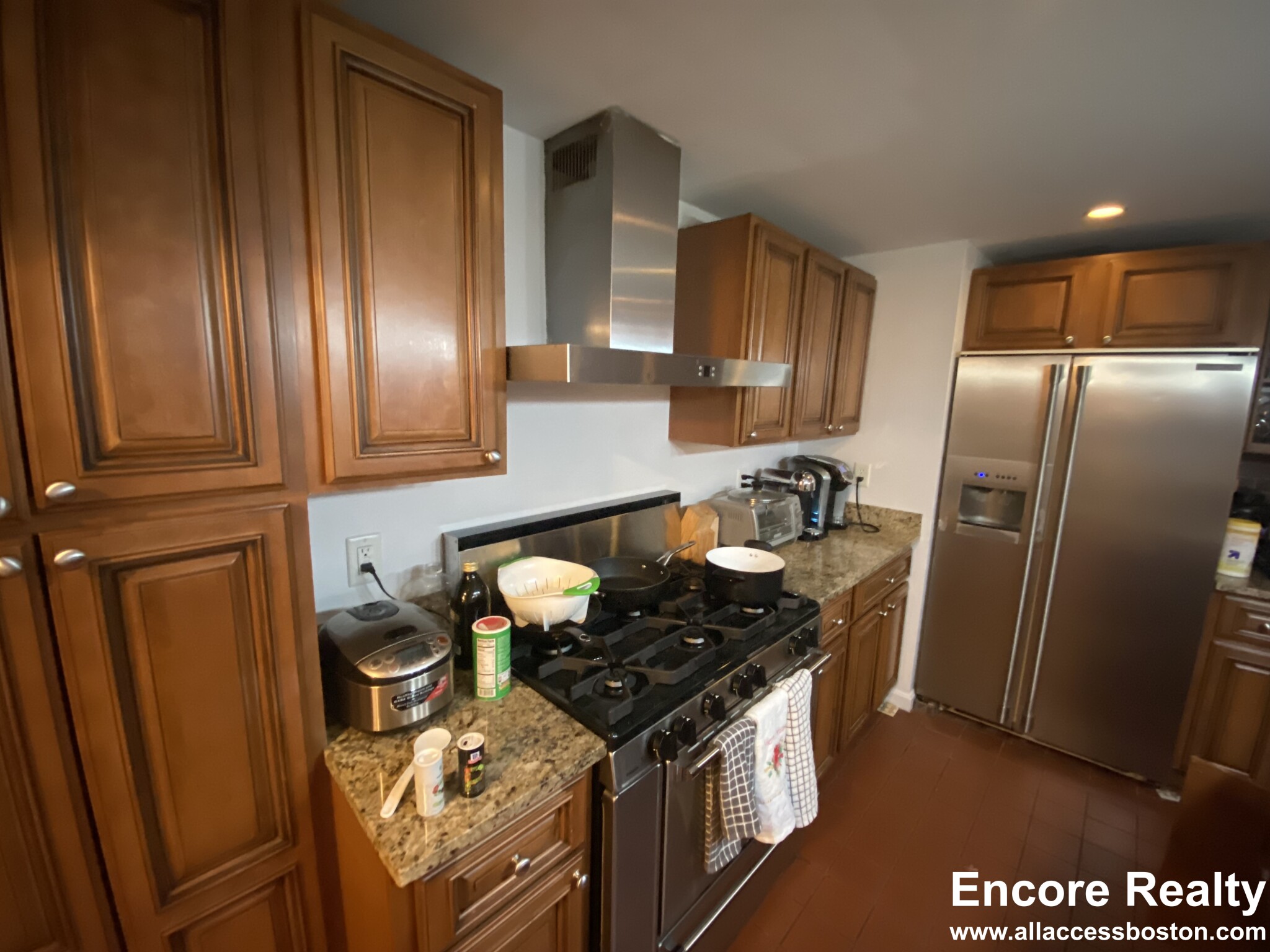 752 Tremont St, South End