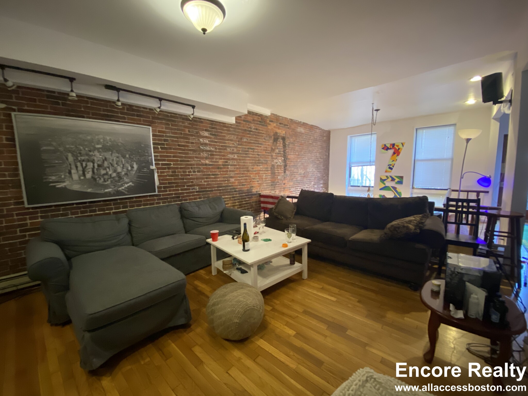 752 Tremont St, South End