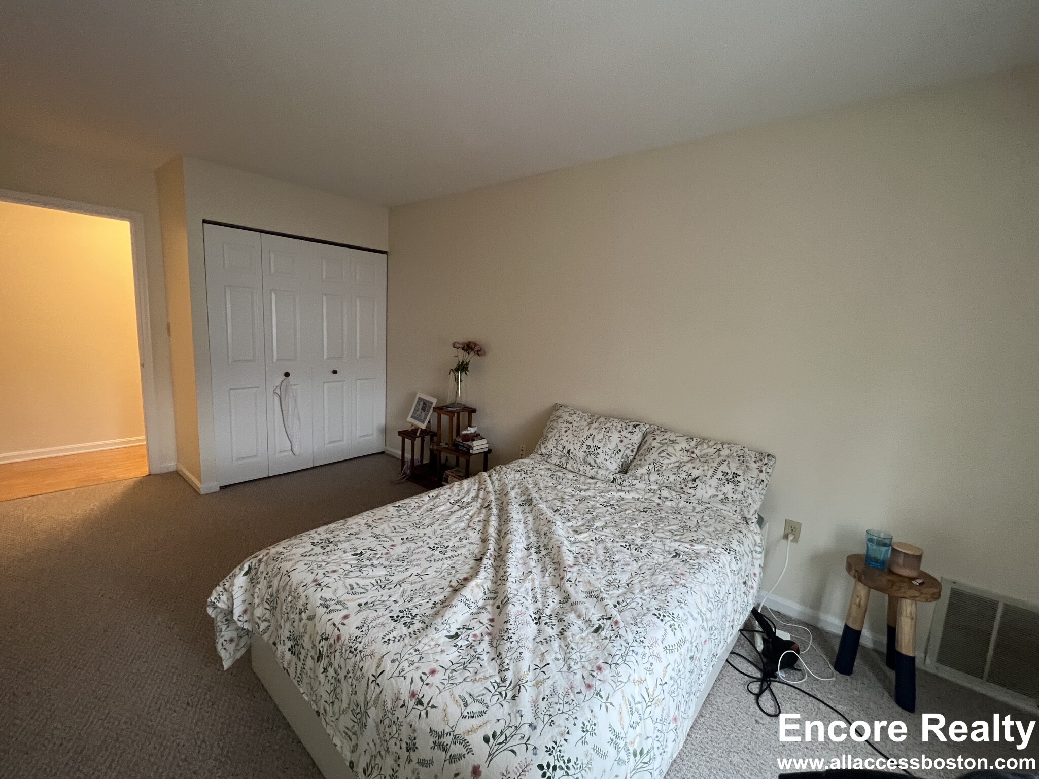 345 Franklin St, Central Square