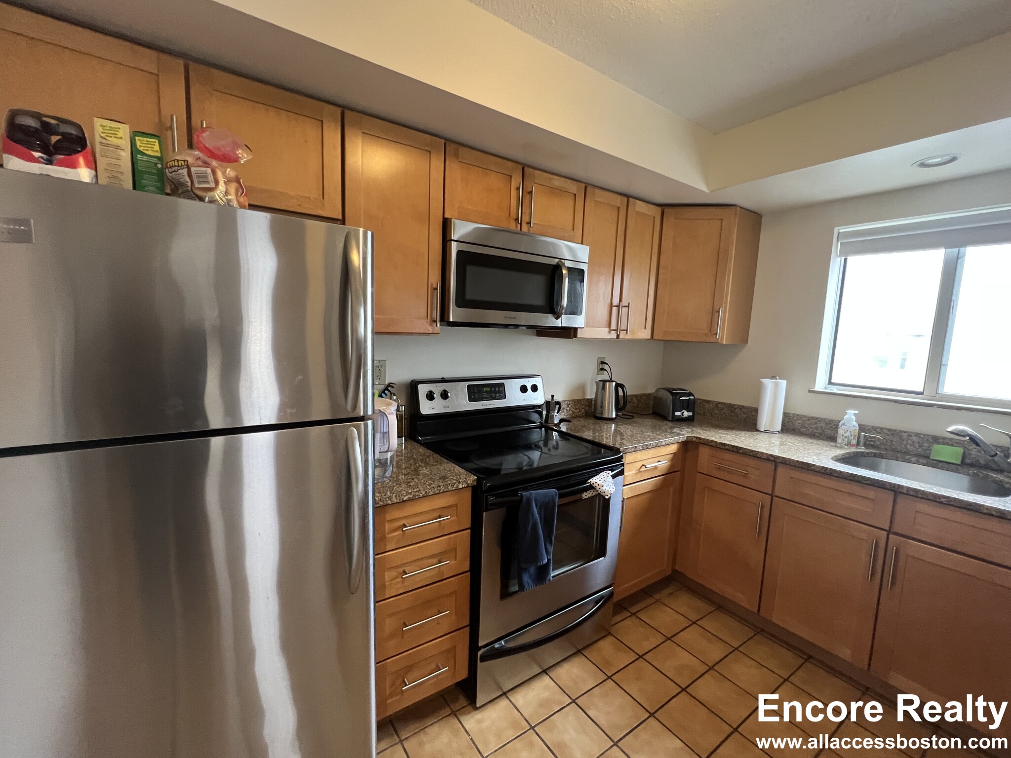 345 Franklin St, Central Square