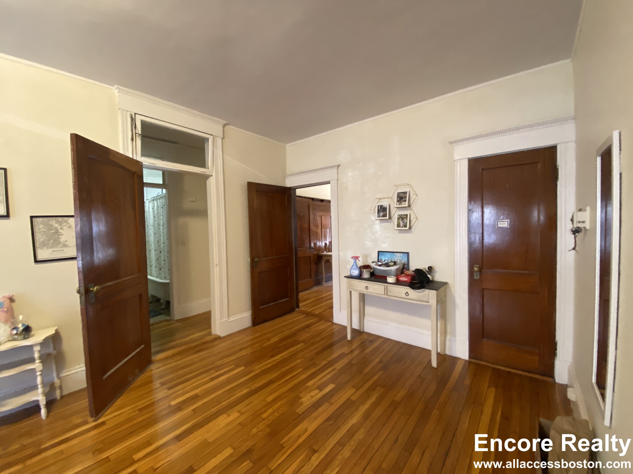 134 Englewood Ave, Brighton