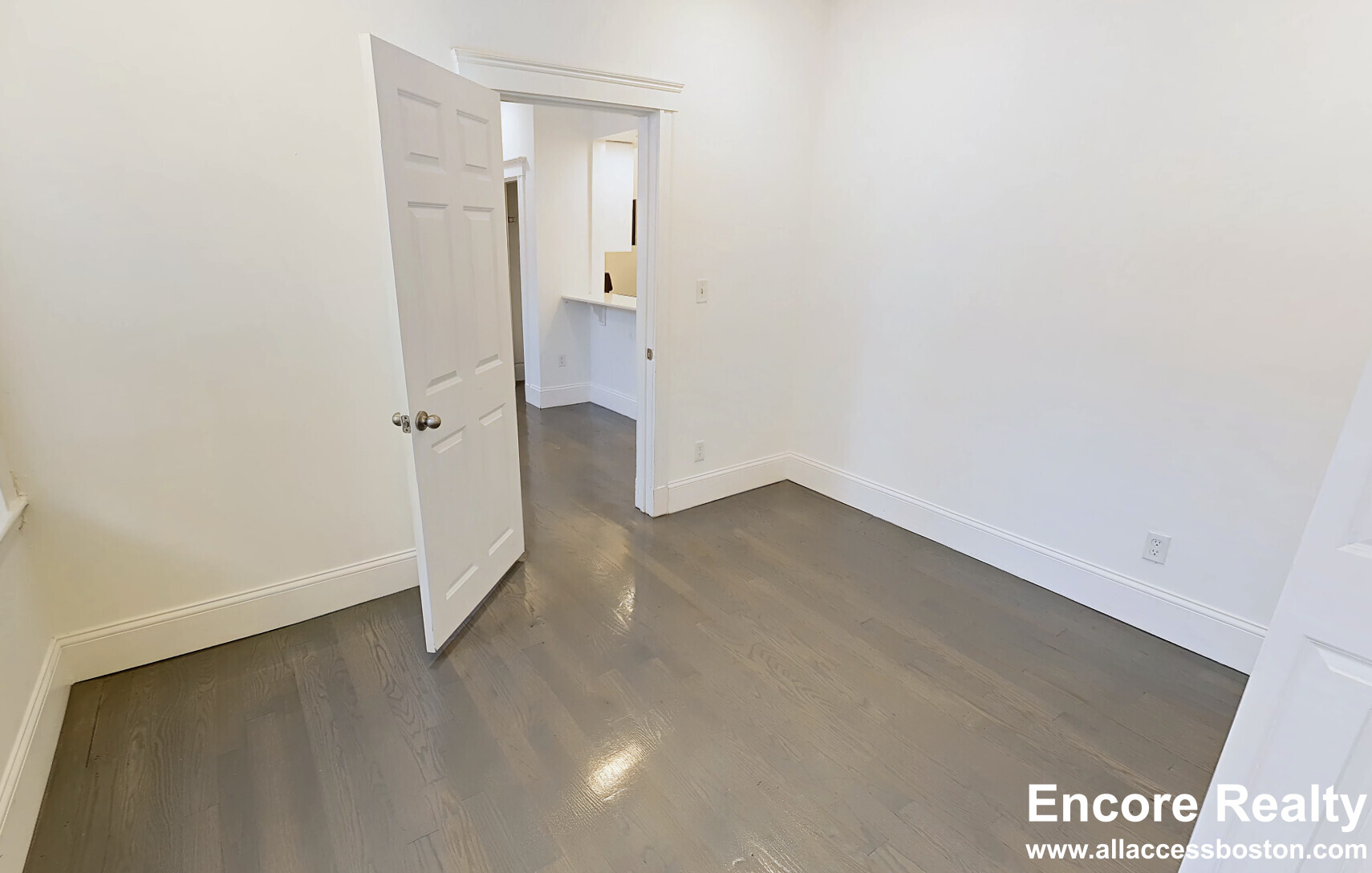 51 Queensberry St, Fenway