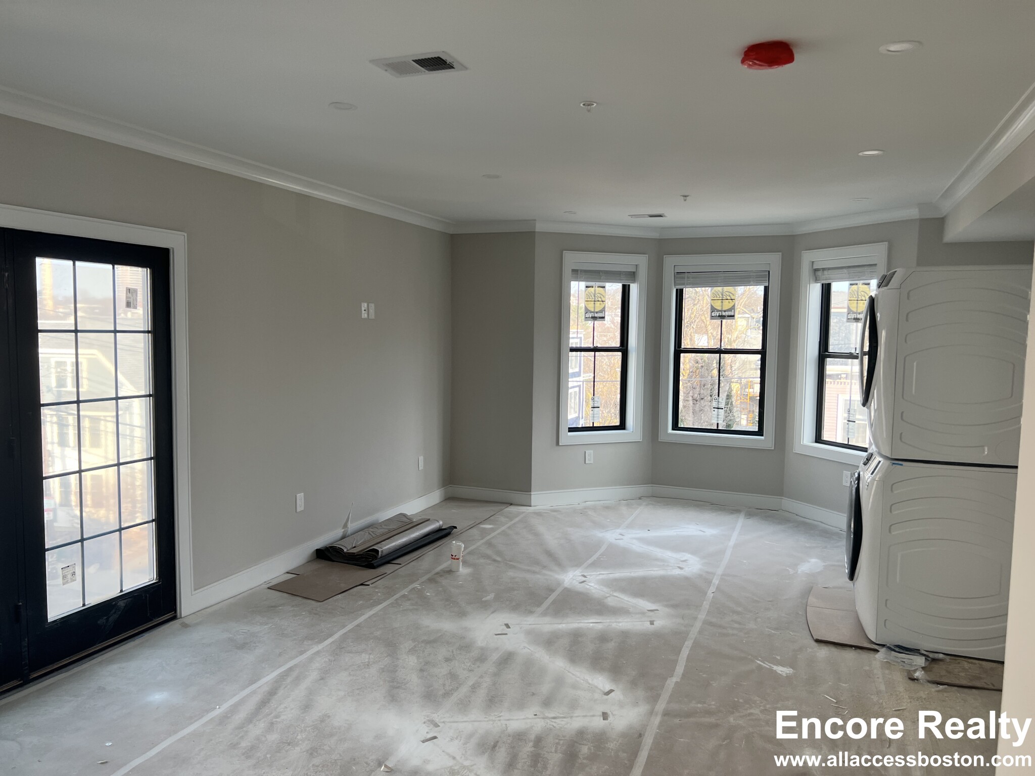 280 Lamartine St, Jamaica Plain