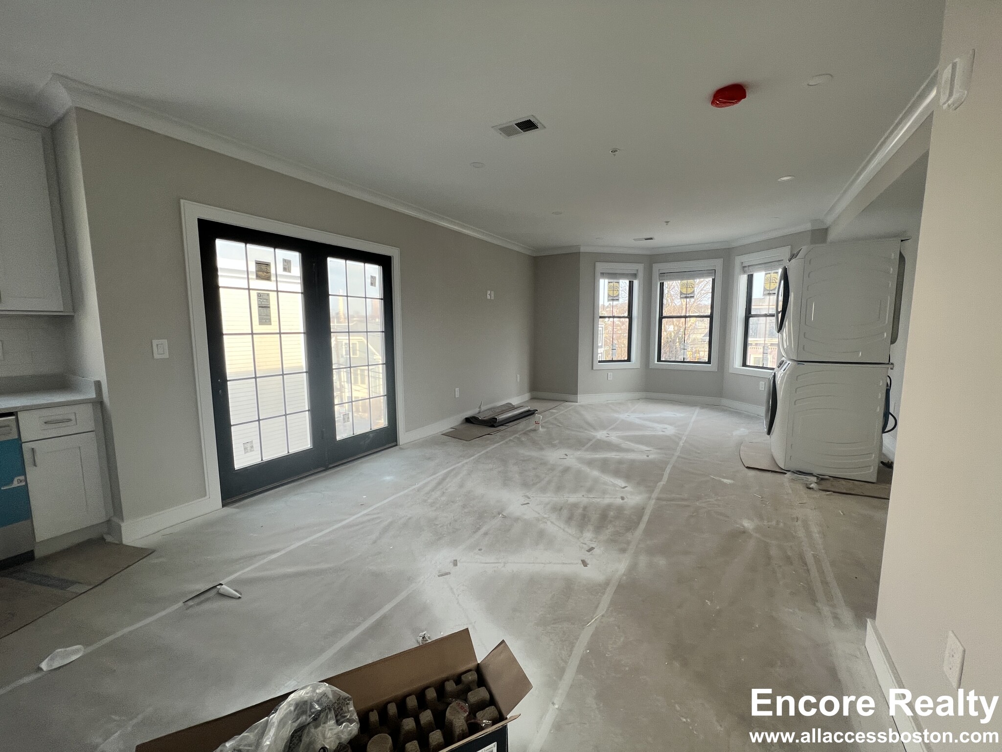 280 Lamartine St, Jamaica Plain