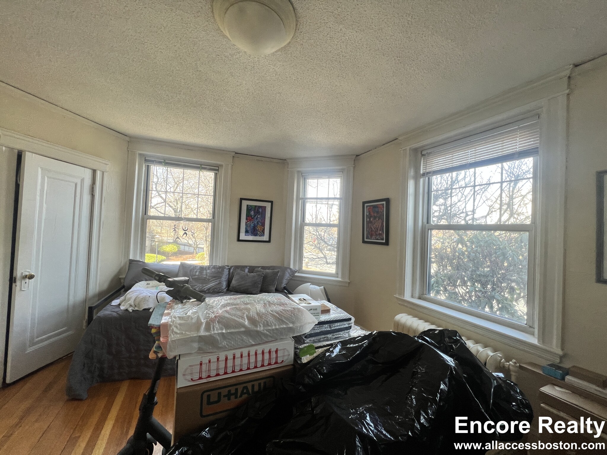 114 Riverway, Fenway