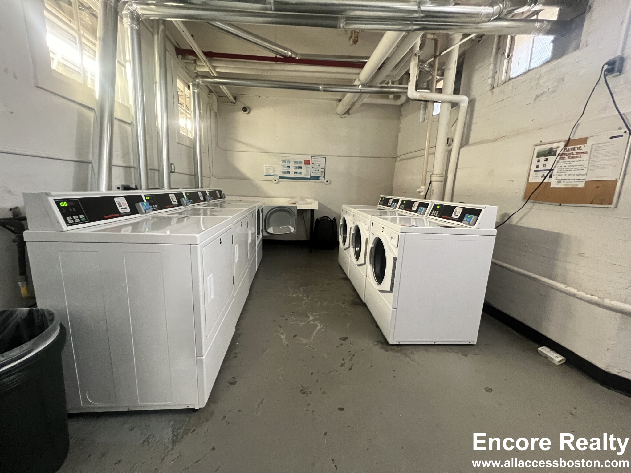 114 Riverway, Fenway