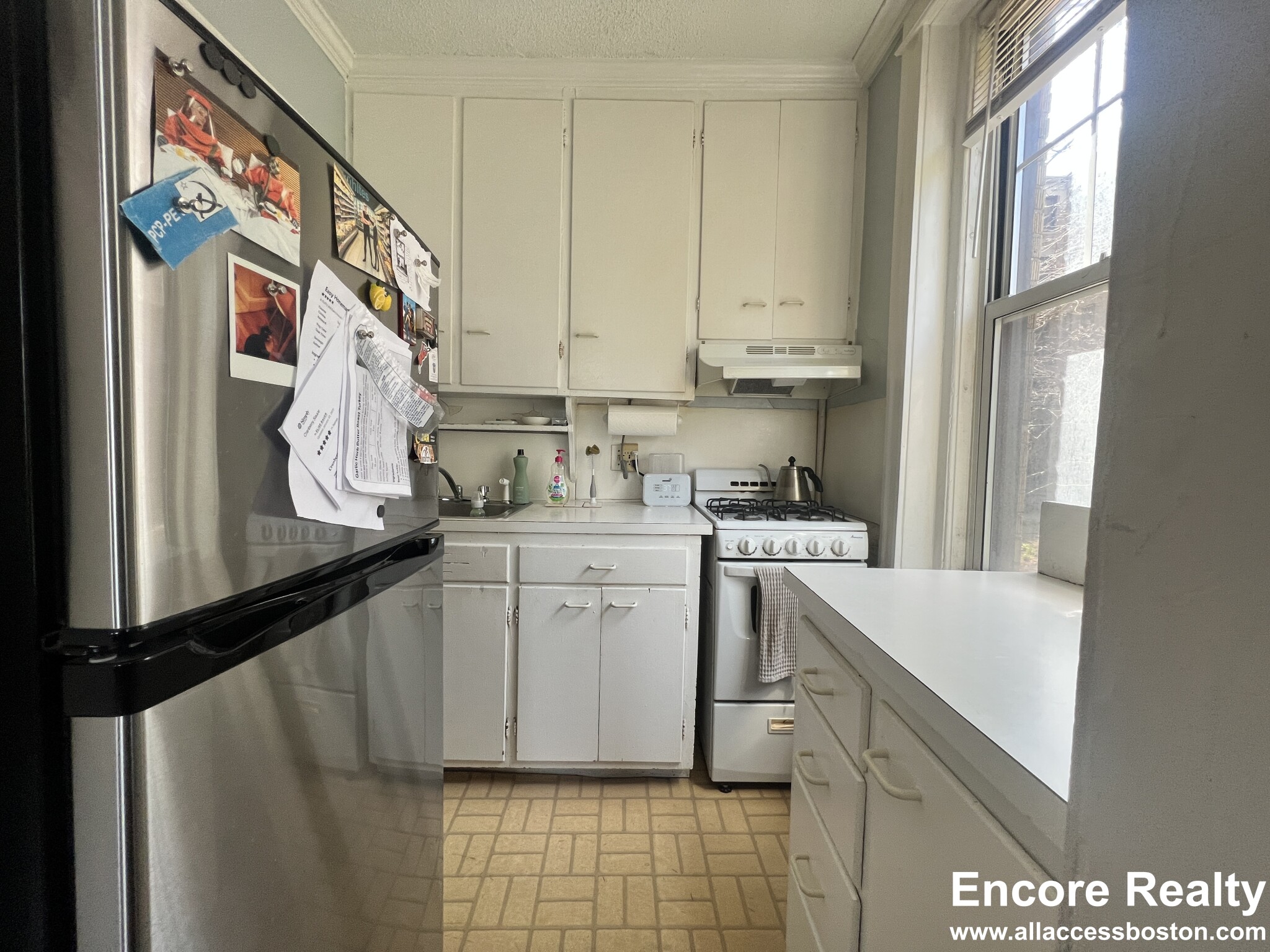 114 Riverway, Fenway