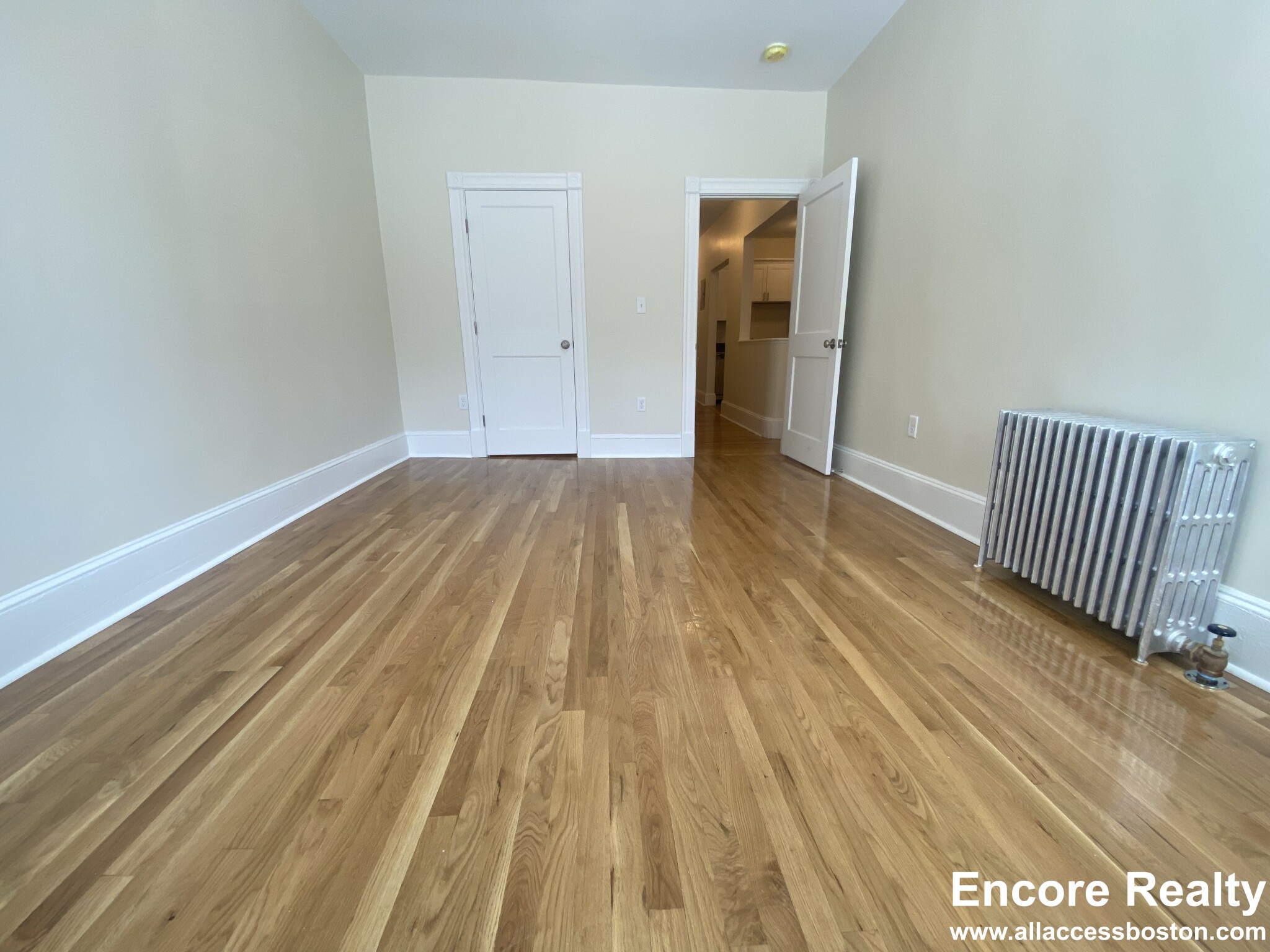 1595 Beacon St, Coolidge Corner