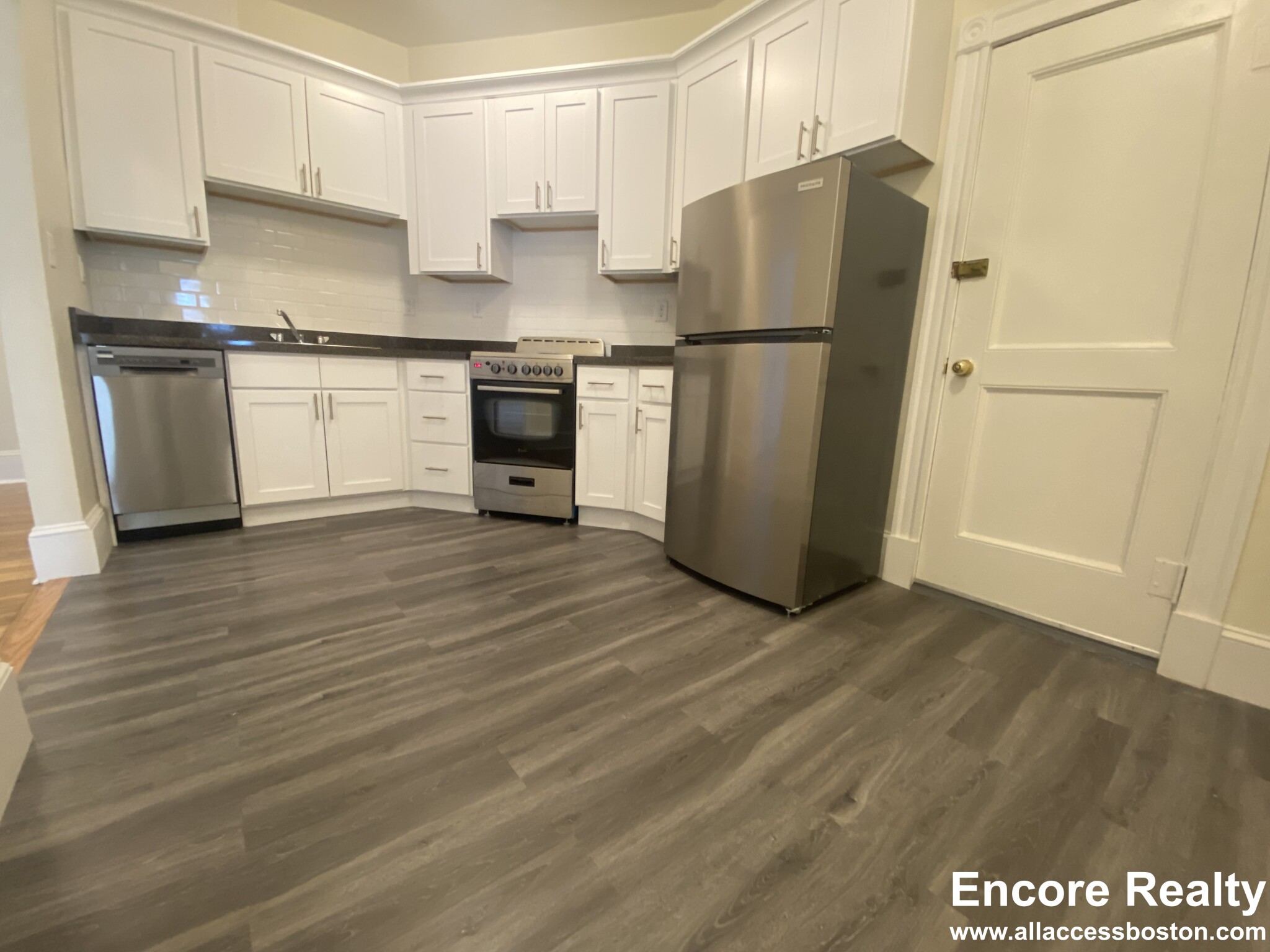 1595 Beacon St, Coolidge Corner