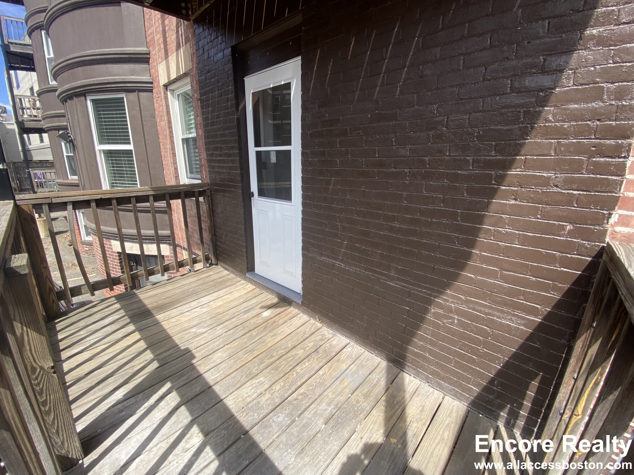 1595 Beacon St, Coolidge Corner