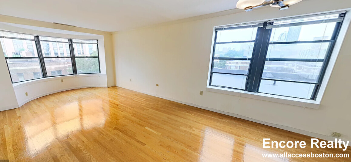 100 Jersey St, Fenway