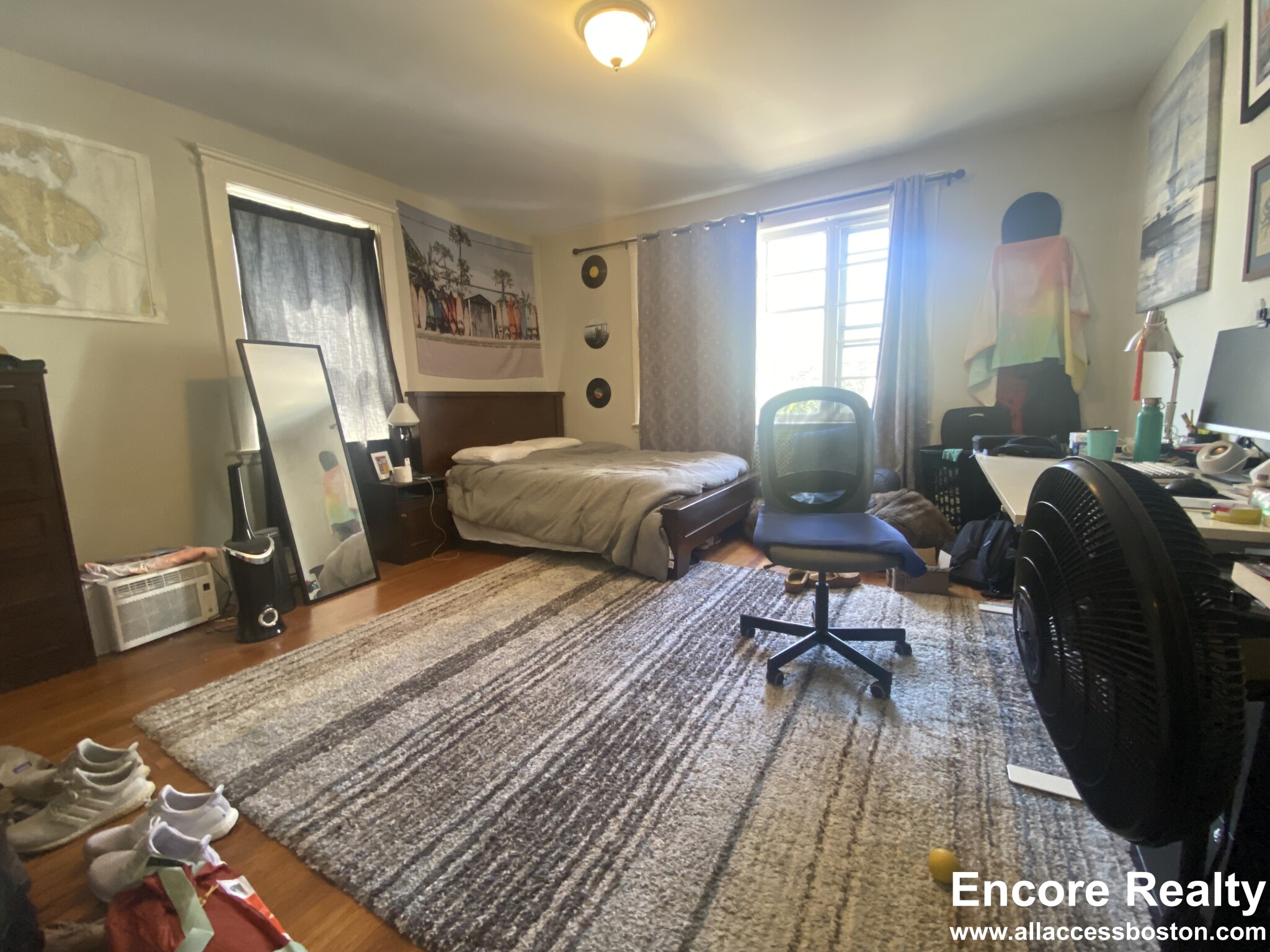 95 Coolidge St, Coolidge Corner