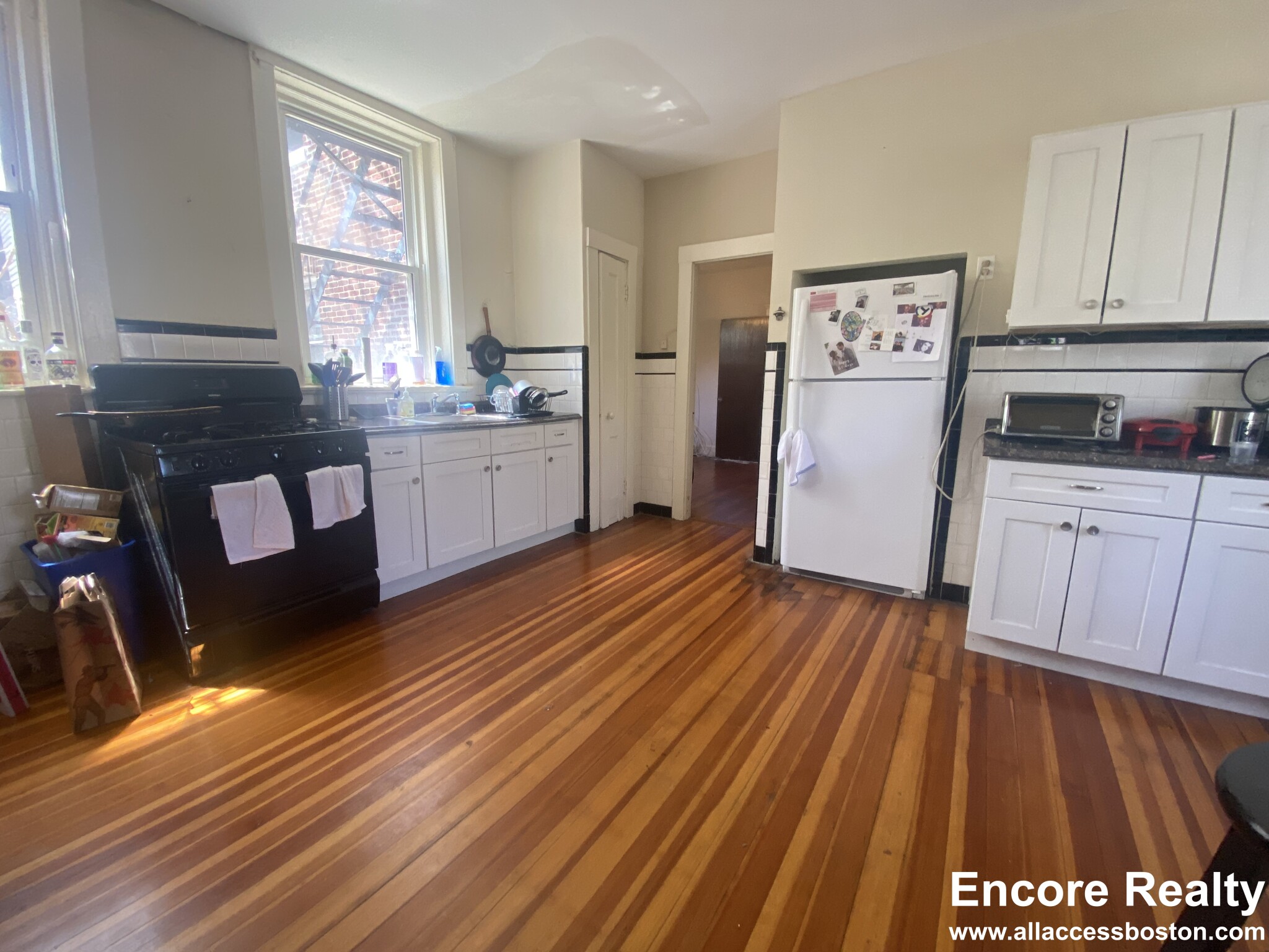 95 Coolidge St, Coolidge Corner