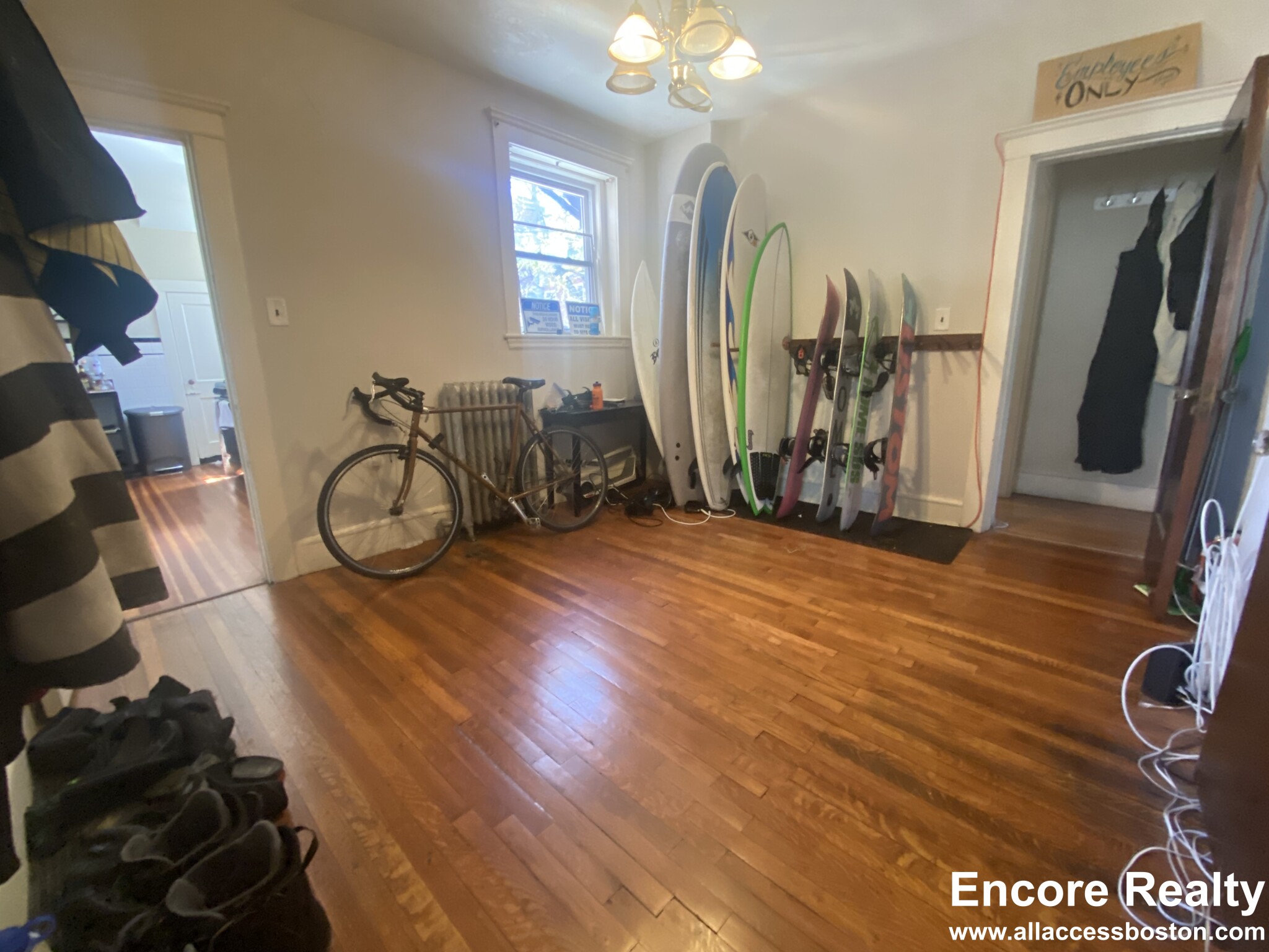 95 Coolidge St, Coolidge Corner