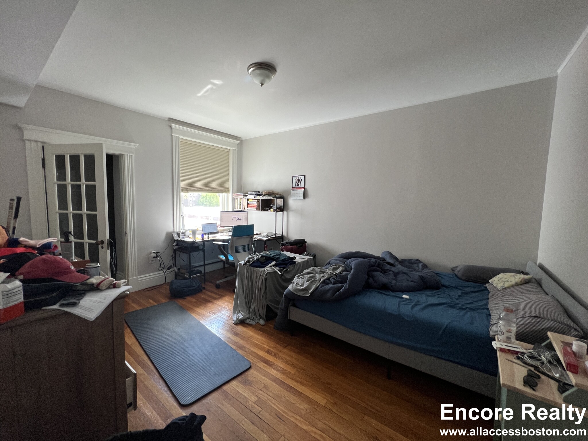 181 Harvard St, Coolidge Corner