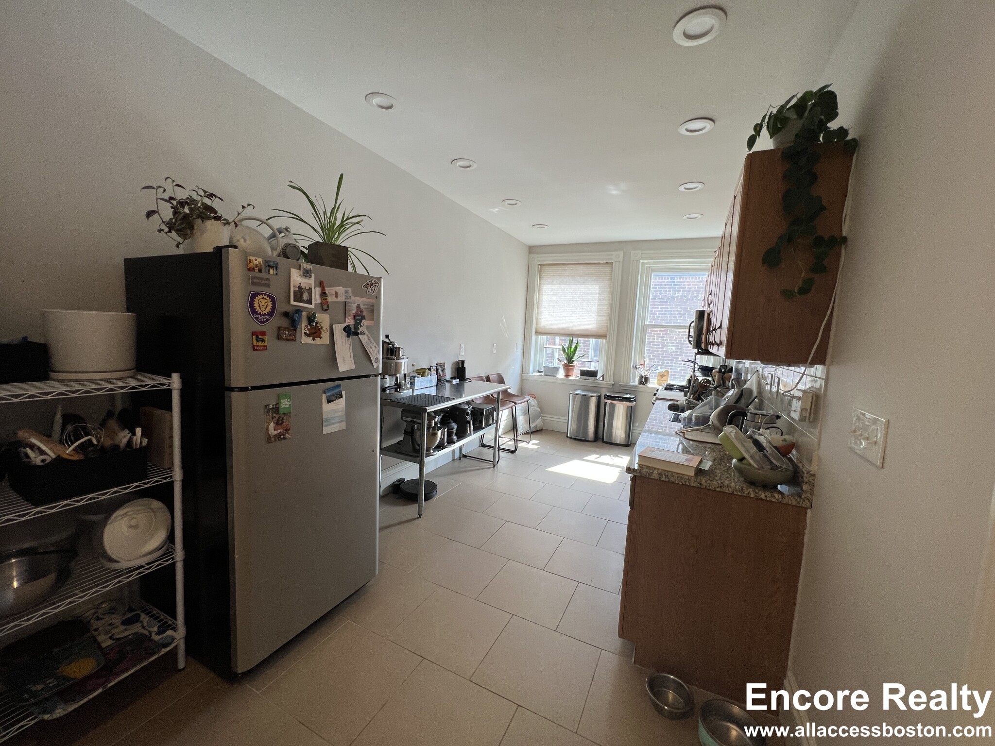 181 Harvard St, Coolidge Corner