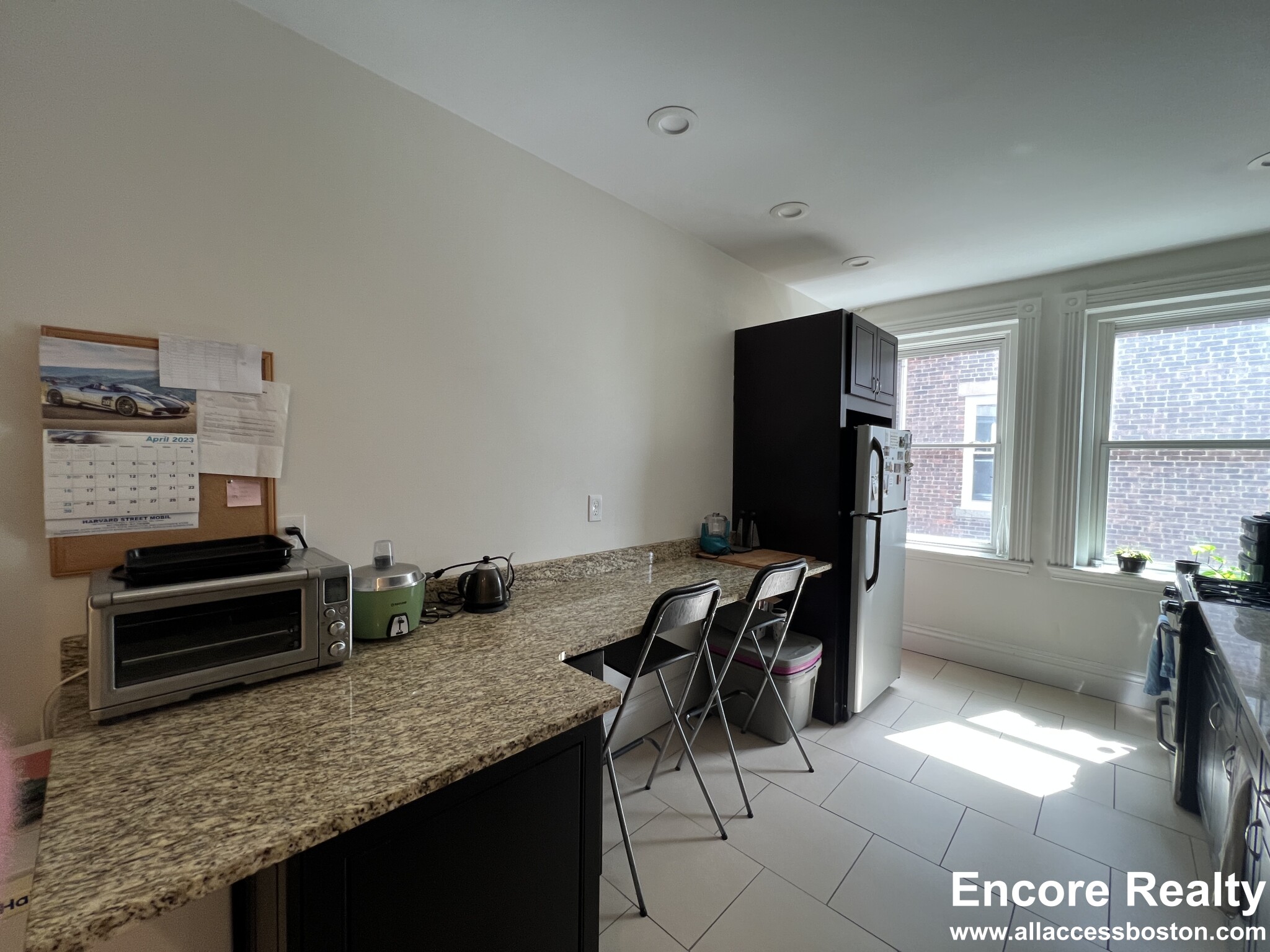 181 Harvard St, Coolidge Corner