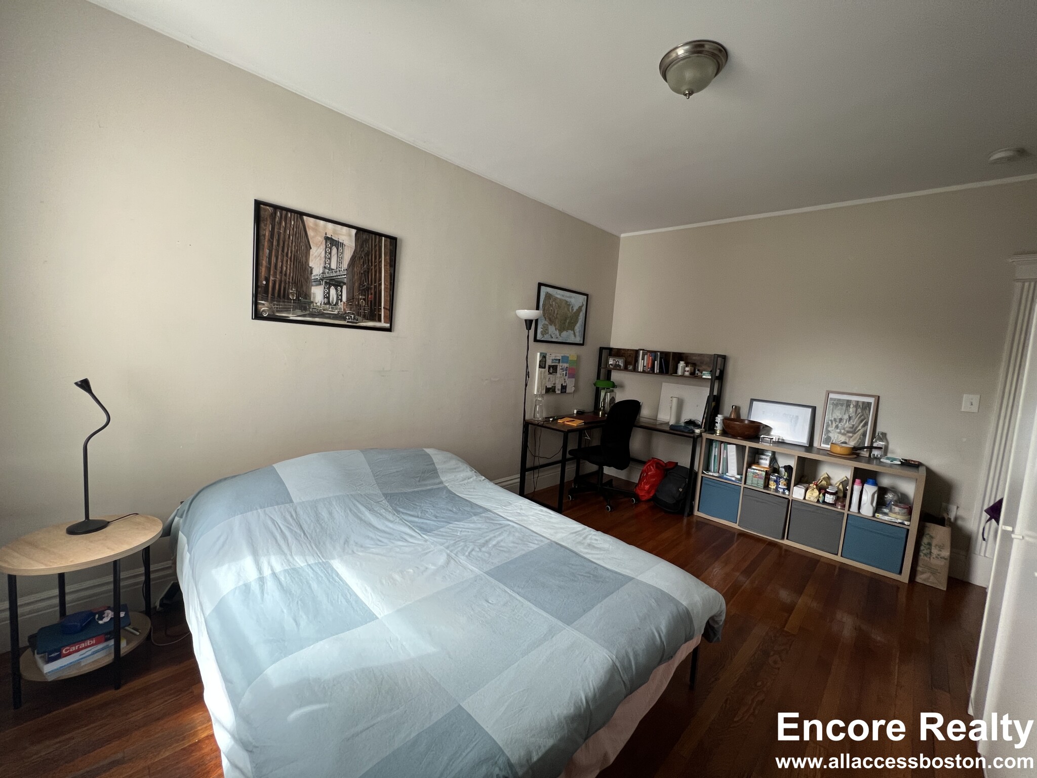 181 Harvard St, Coolidge Corner