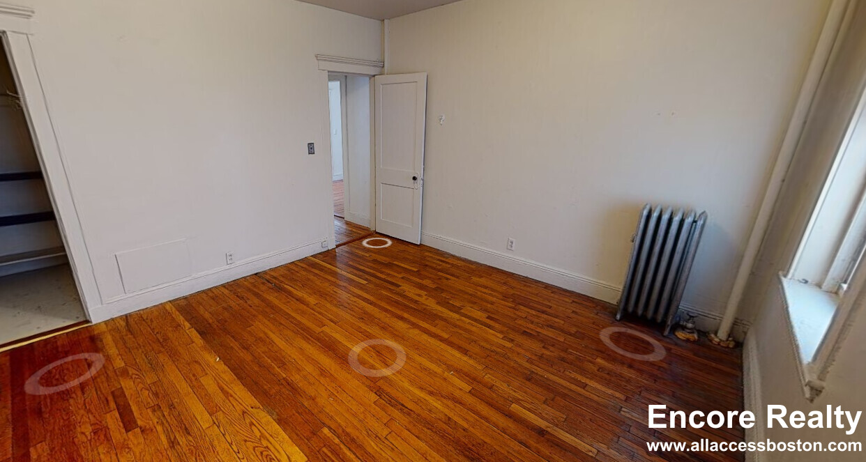 99 Brainerd Rd, Allston