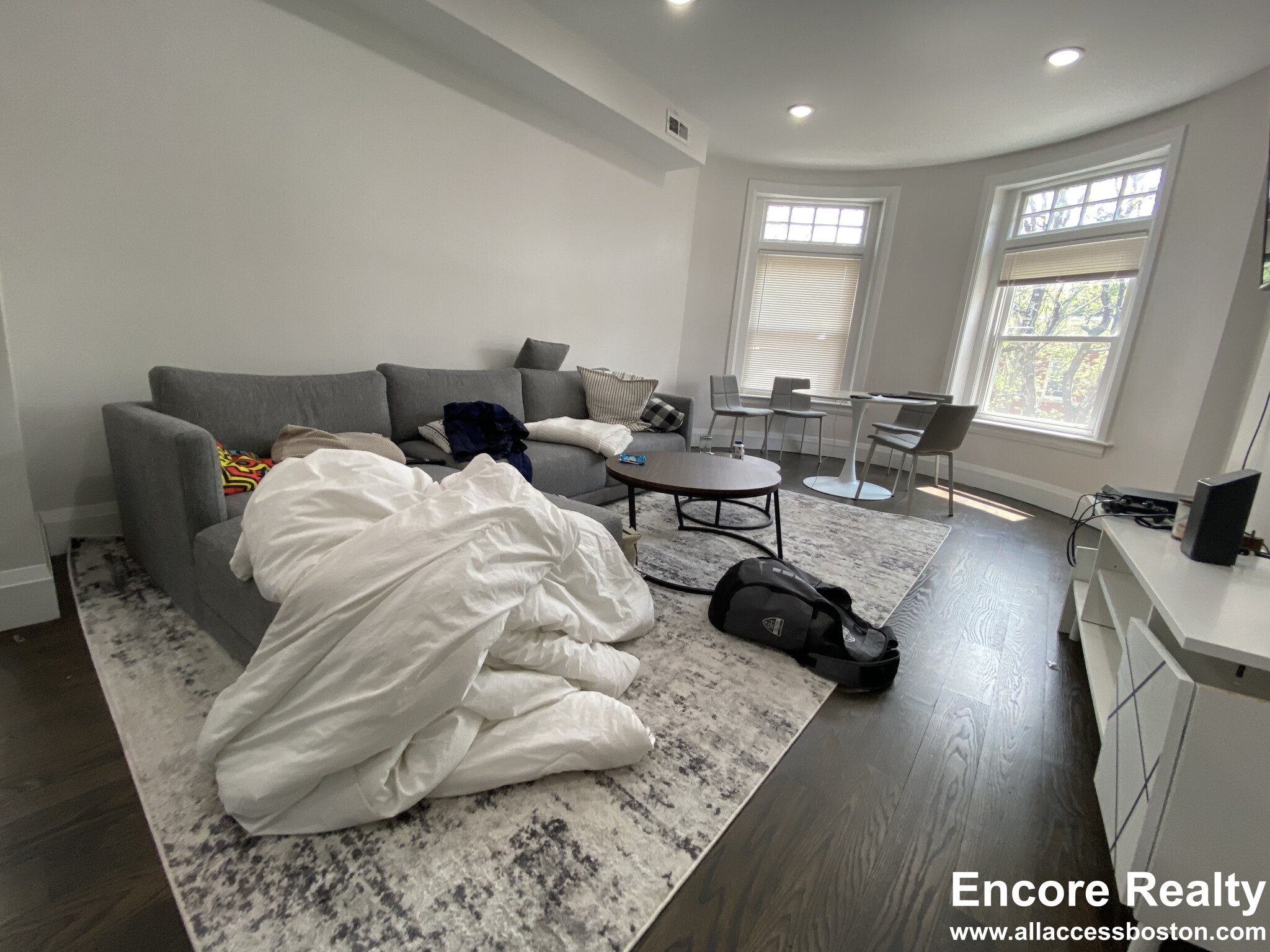 7 Strathmore Rd, Brookline