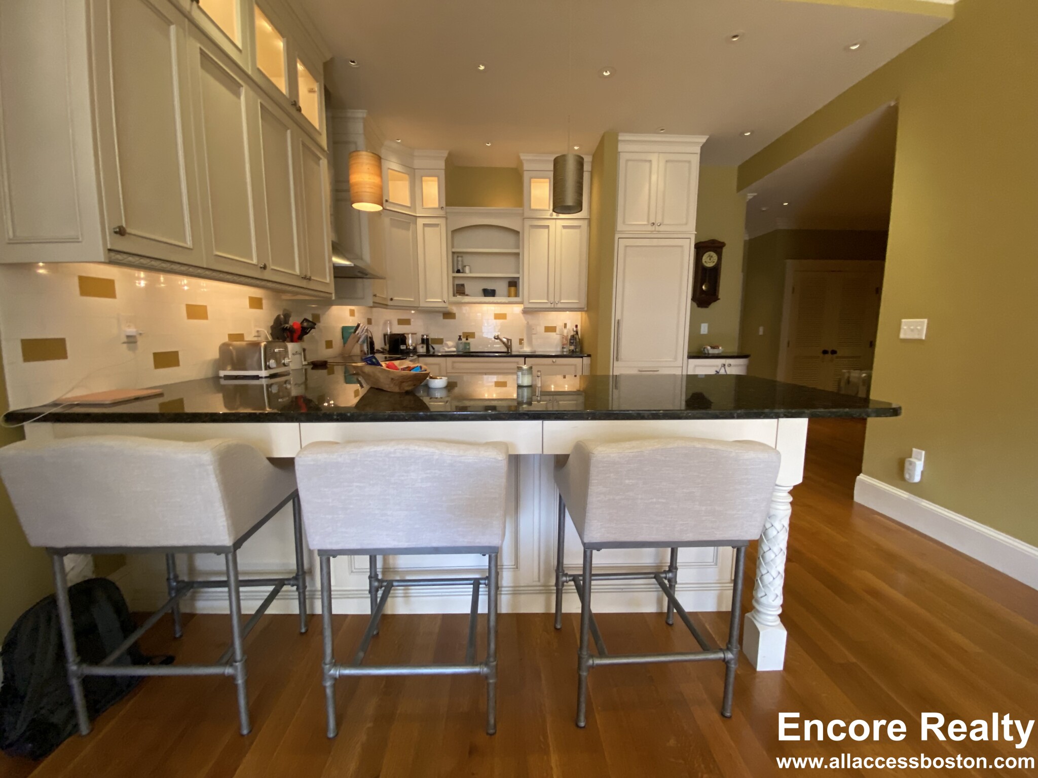 280 Commonwealth Ave, Back Bay