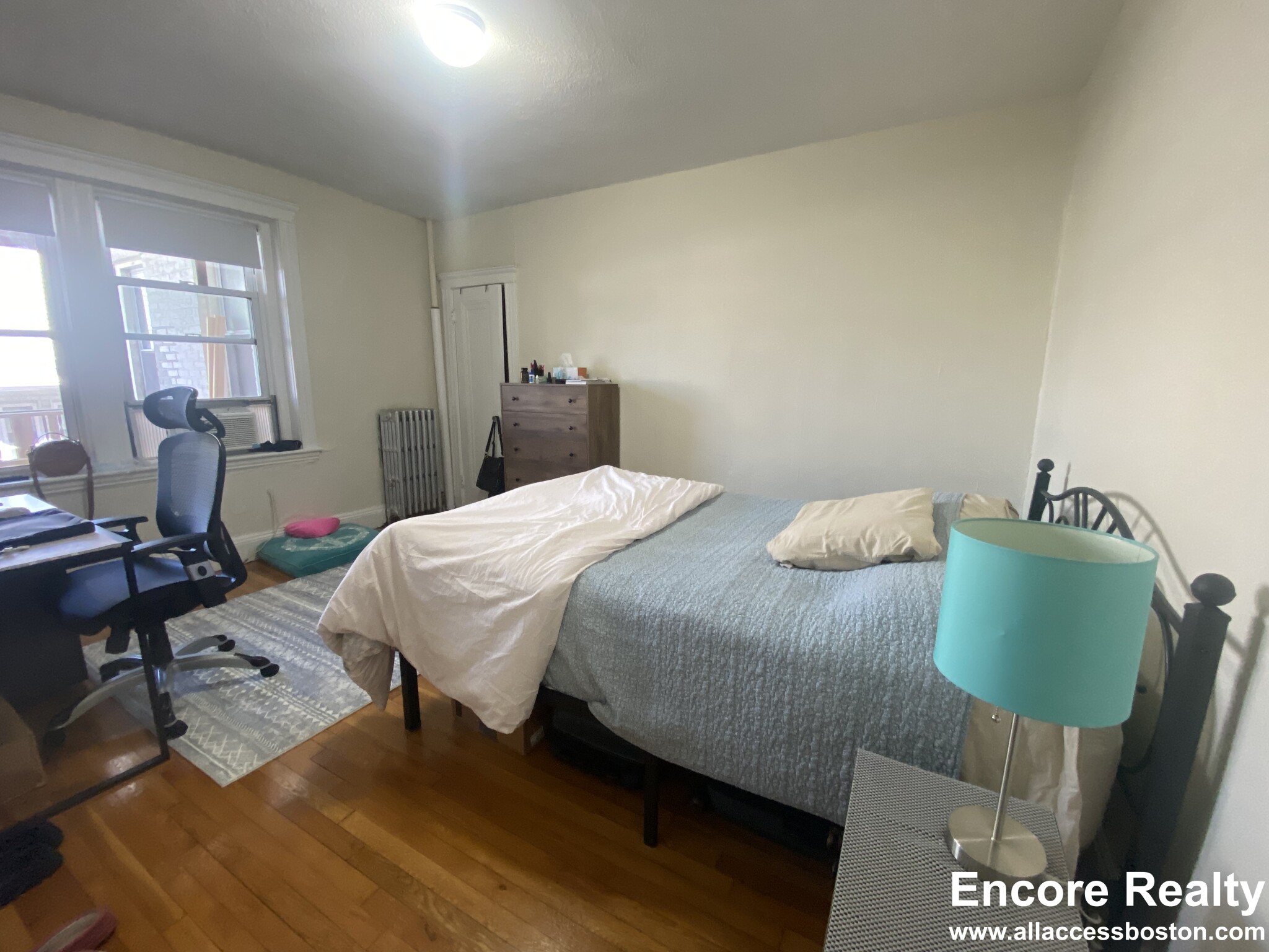 116 Washington St, Brighton