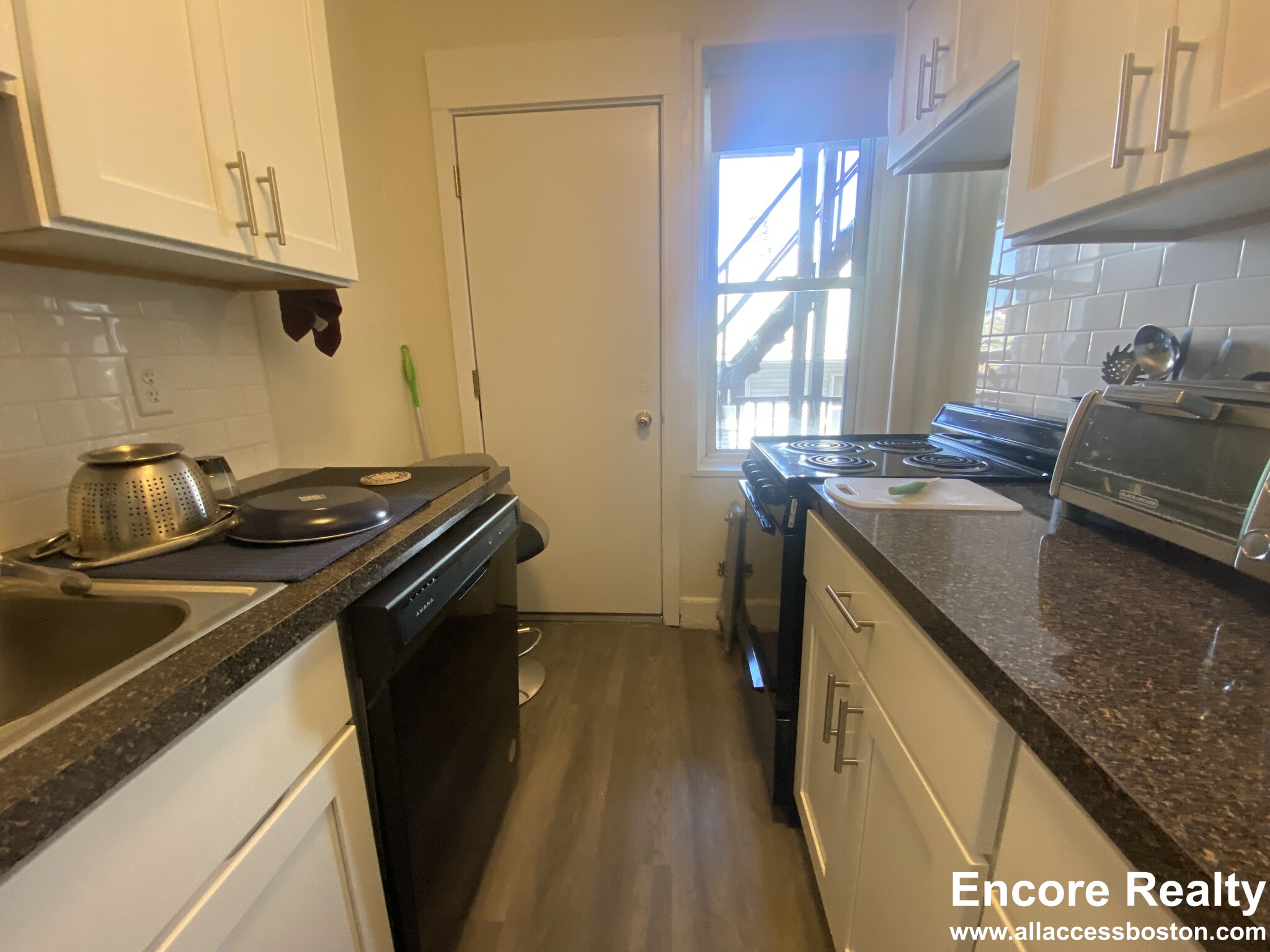 116 Washington St, Brighton