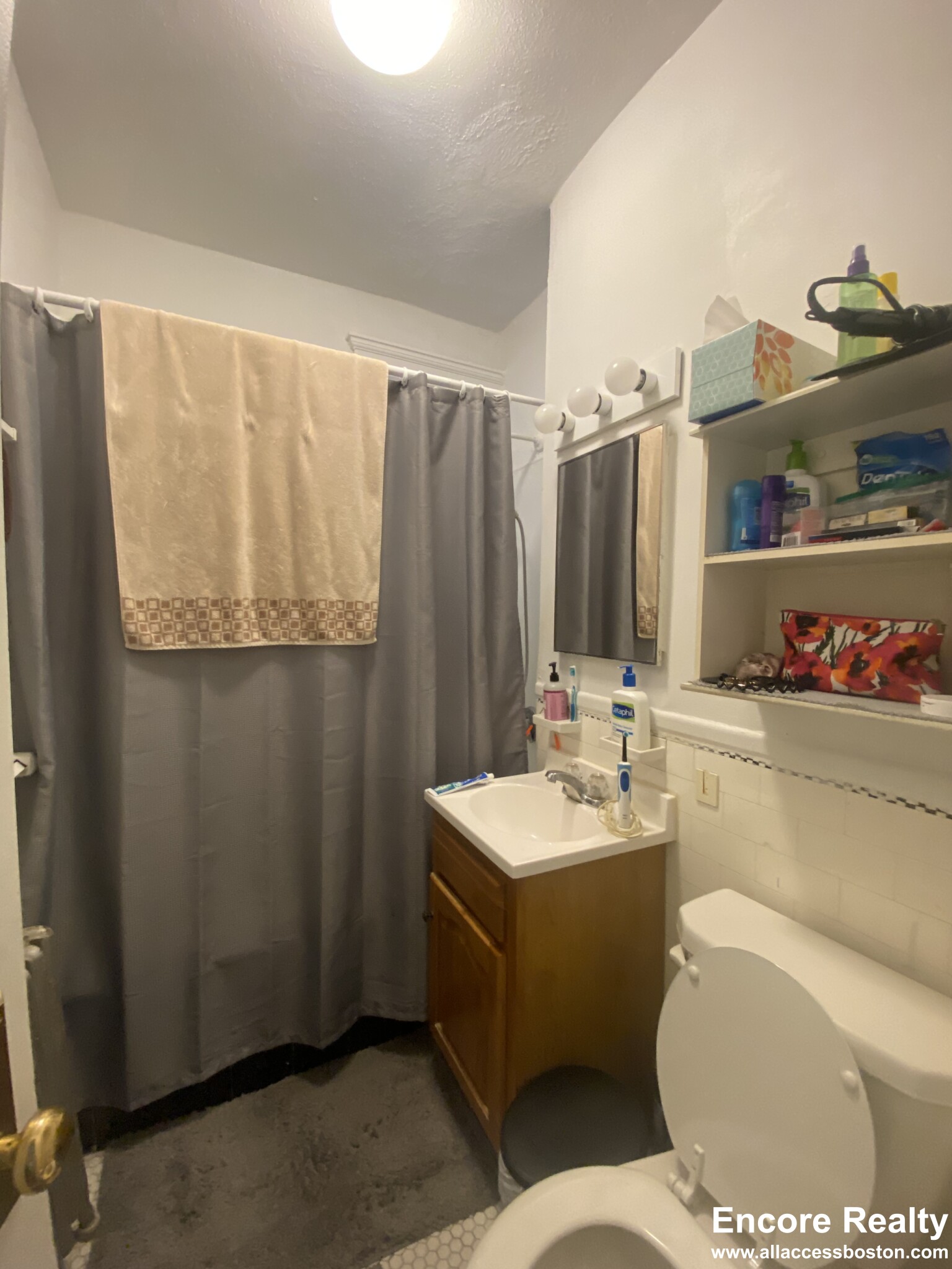 116 Washington St, Brighton