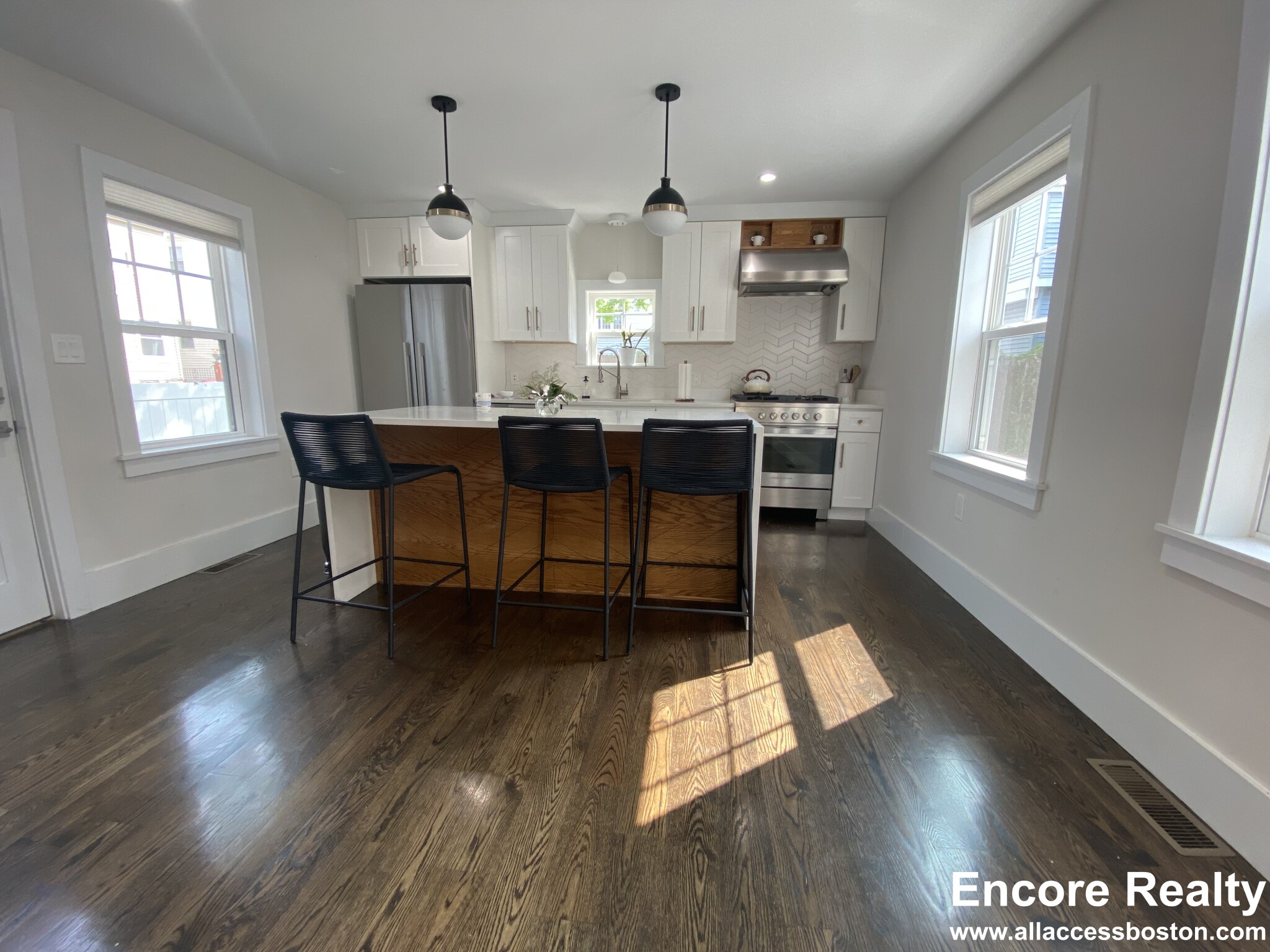 10 Brook St, East Somerville