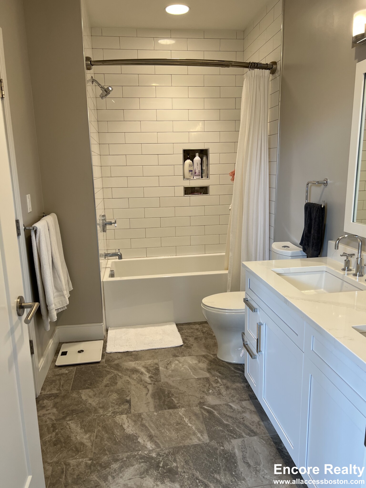 353 Summer St, Davis Square