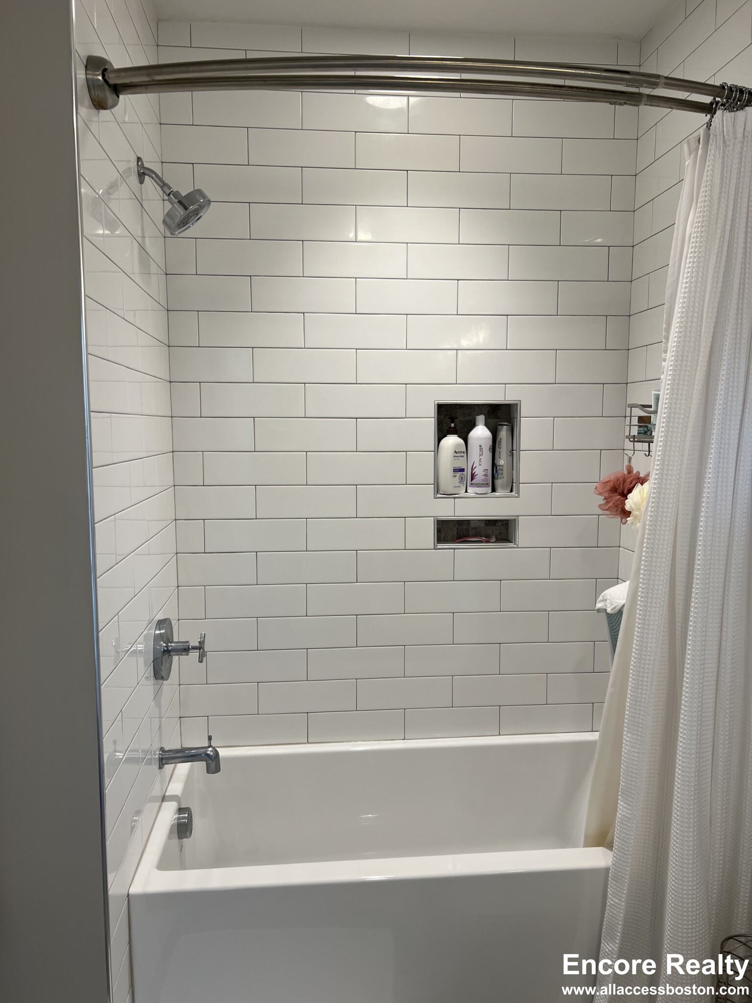 353 Summer St, Davis Square